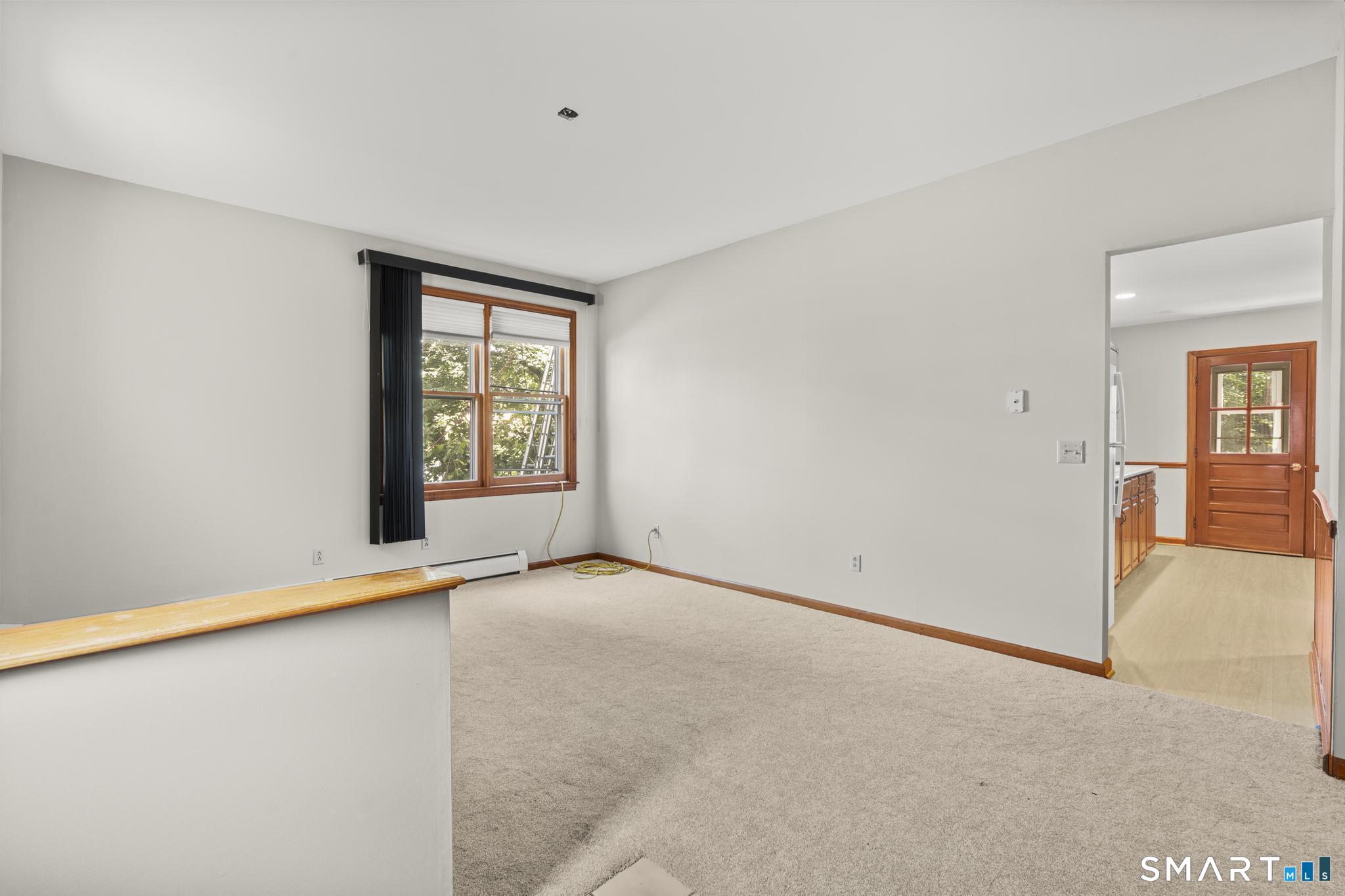 Foto 7 de Apartamento en renta en 11-13 Hull Street, Shelton, CT — $1,800/mes