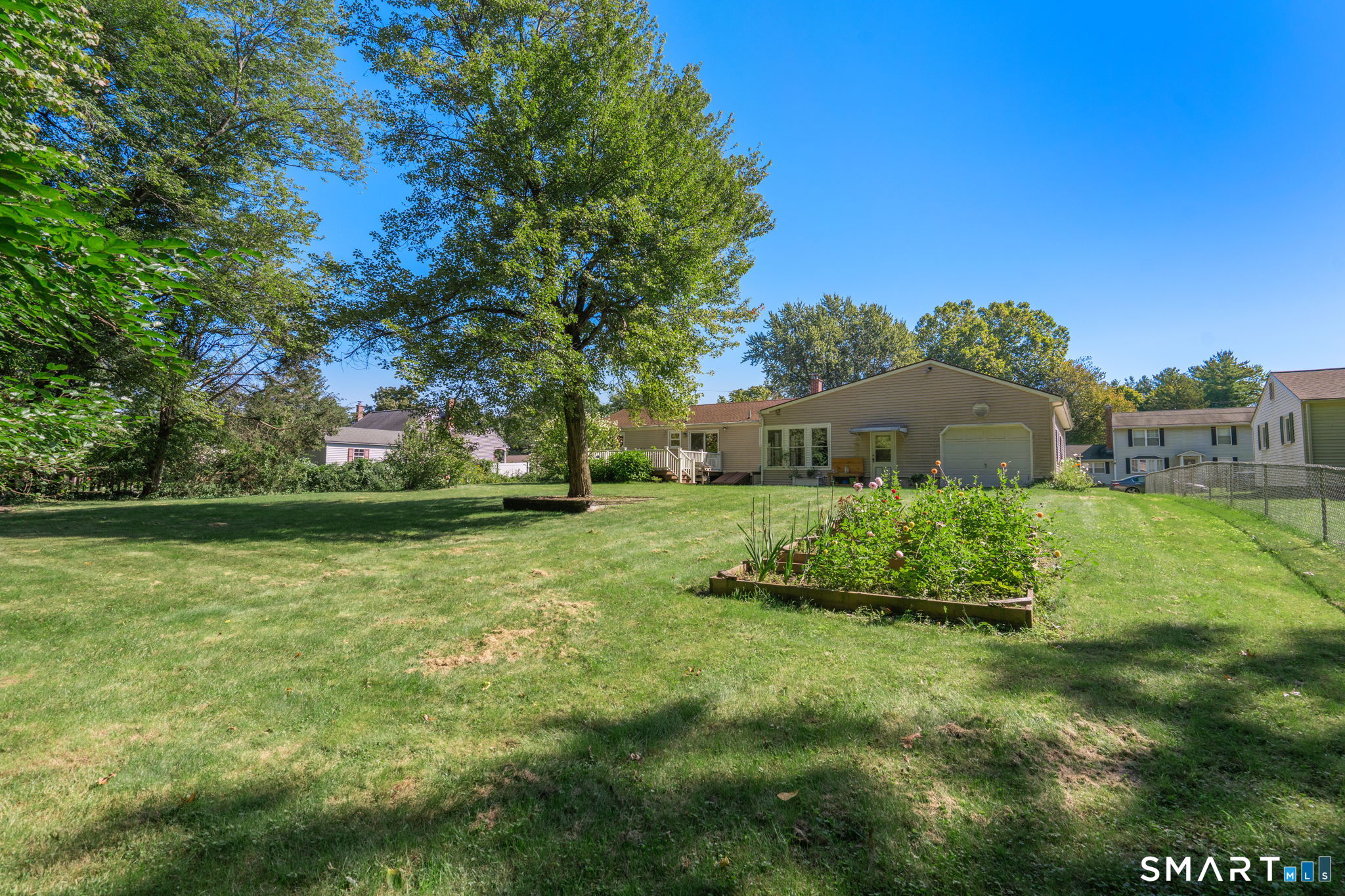 28 Fairfield Road photo 31