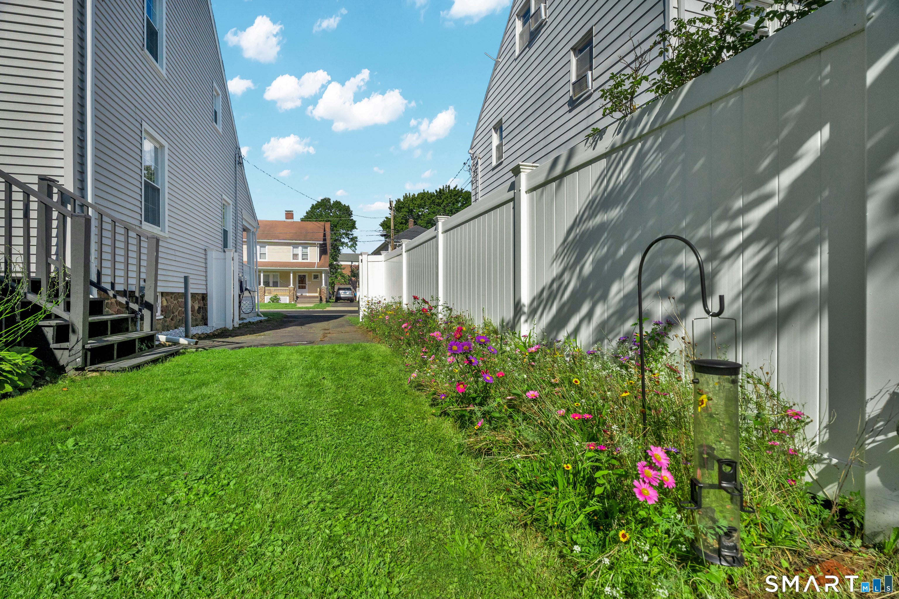 51 N Pearl Street photo 25