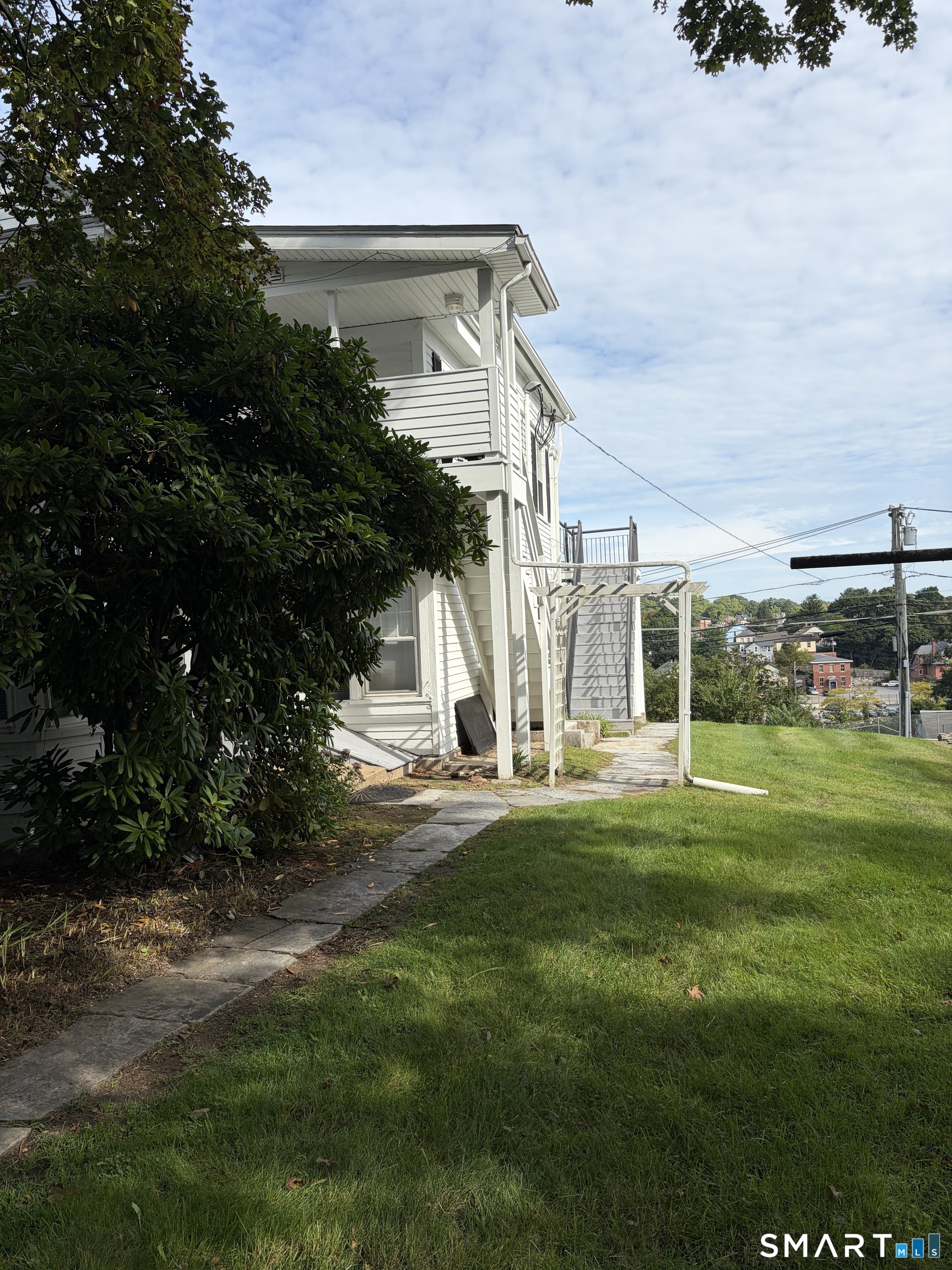 28 Pleasant Street photo 30