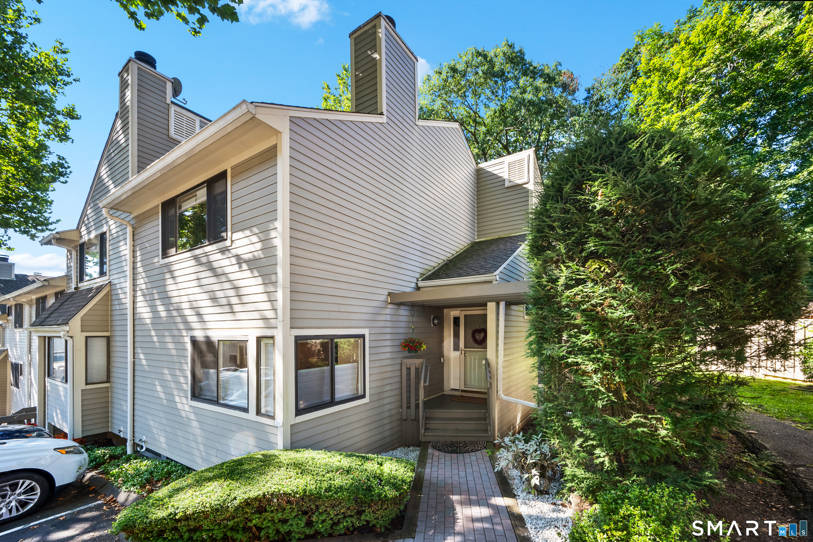 118 Sunrise Hill Road — photo 1