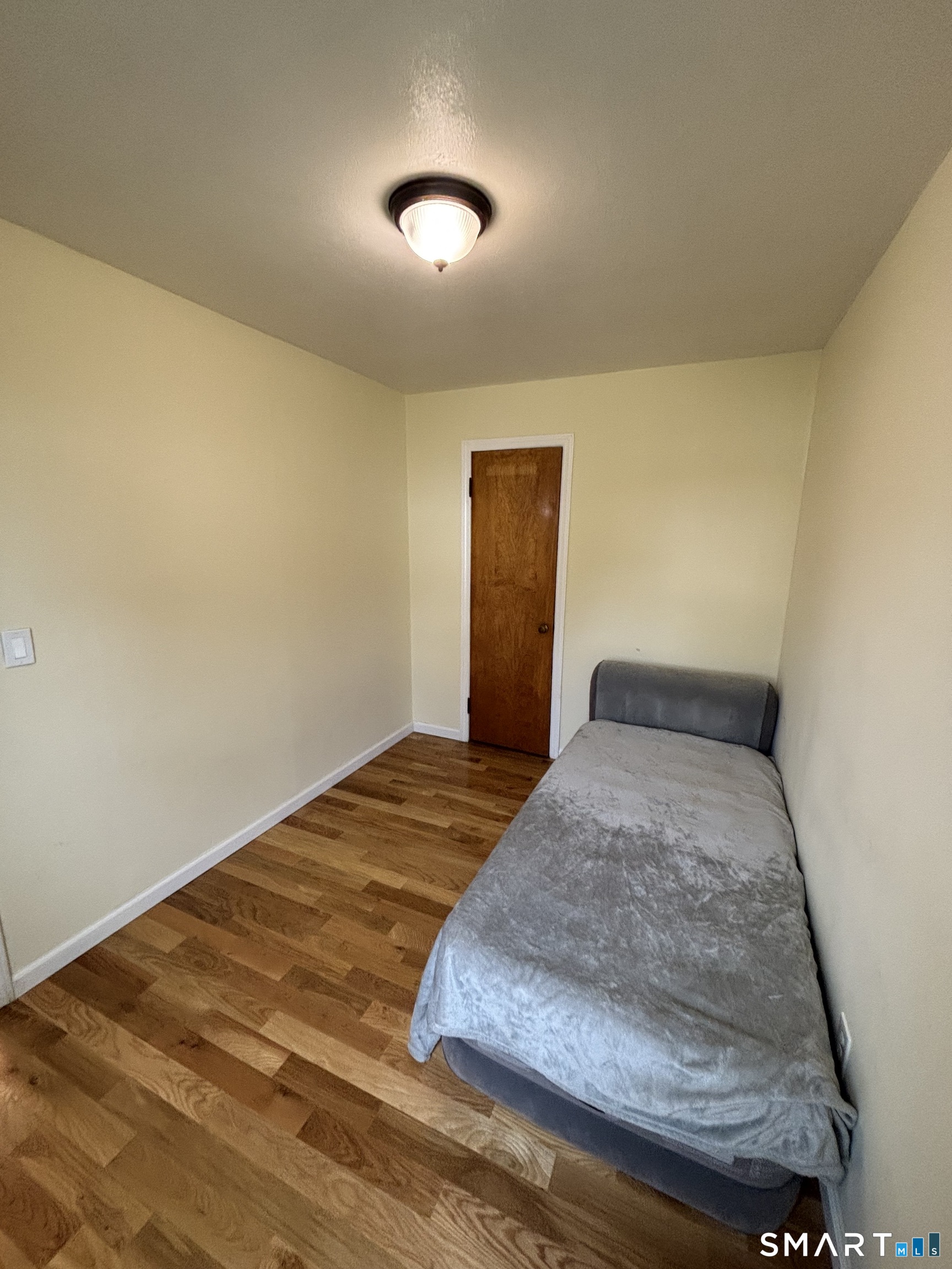 691 Second Avenue photo 6