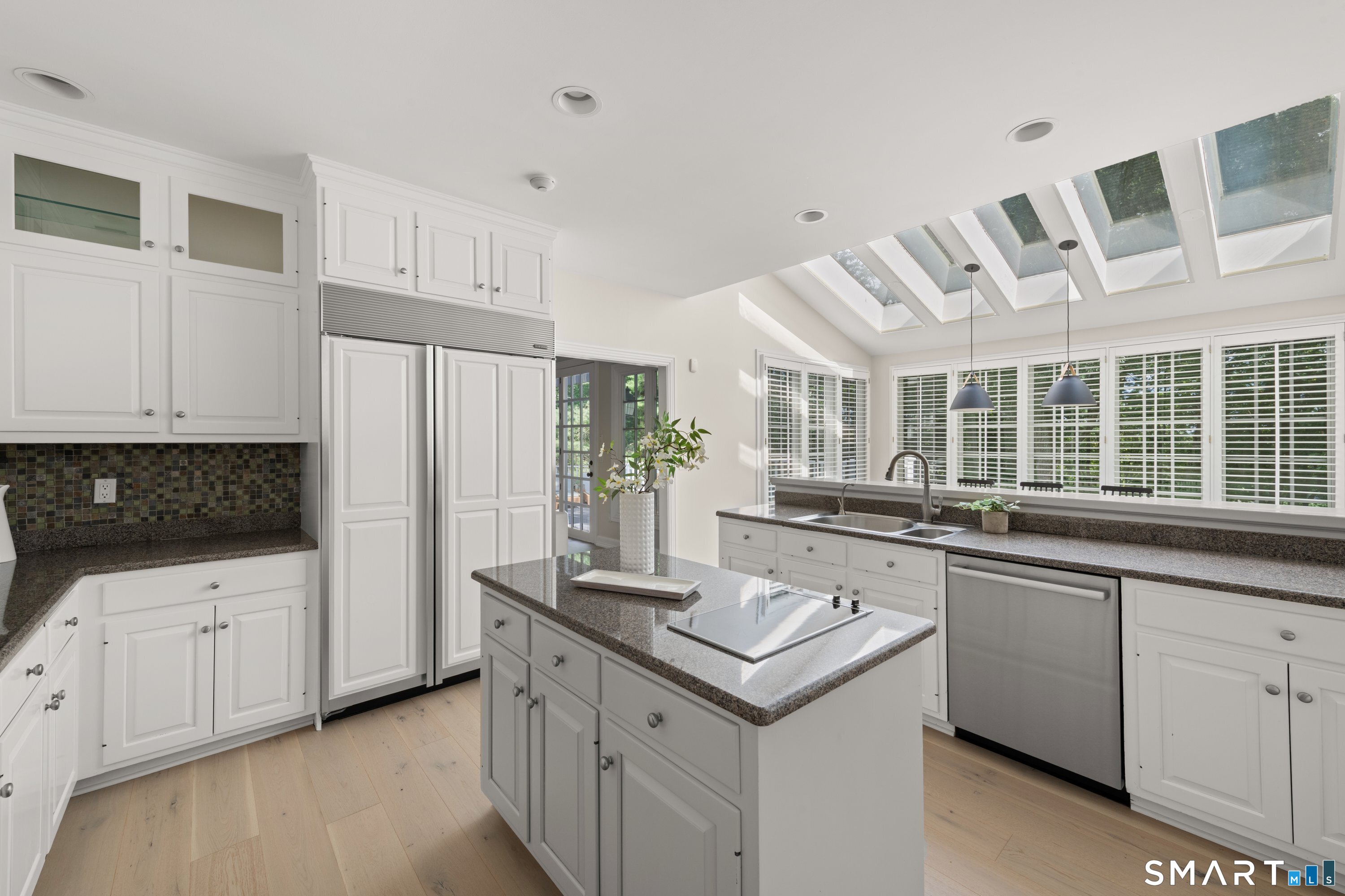 30 Soundview Farm Road photo 13