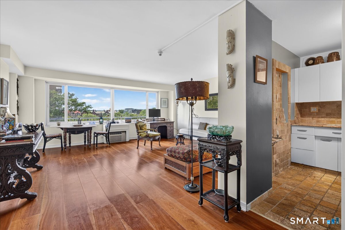 Photo 1 of Condo for sale at 100 York St #7B, New Haven, CT 06511 | MLS# 24205682 | Listing updated on 2026-09-10