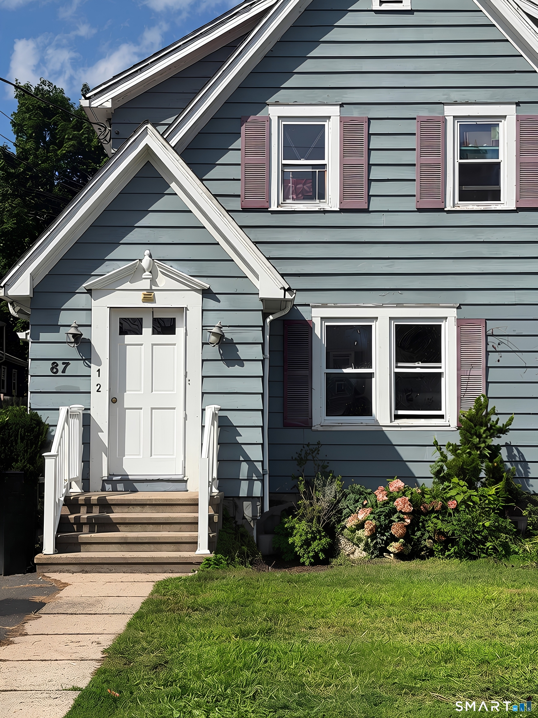87 Pine Hill Avenue, Stamford, Connecticut photo 1