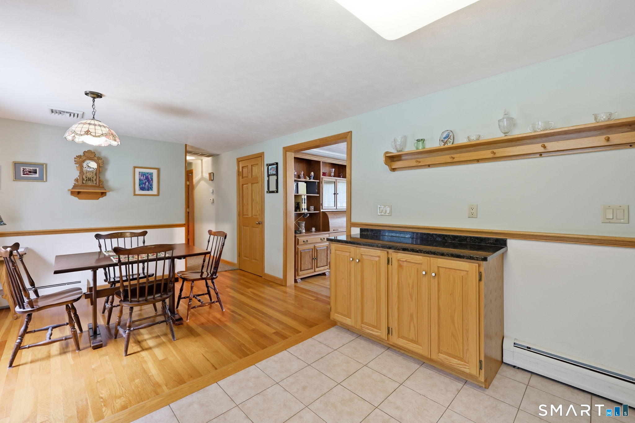 23 Middlesex Drive photo 12