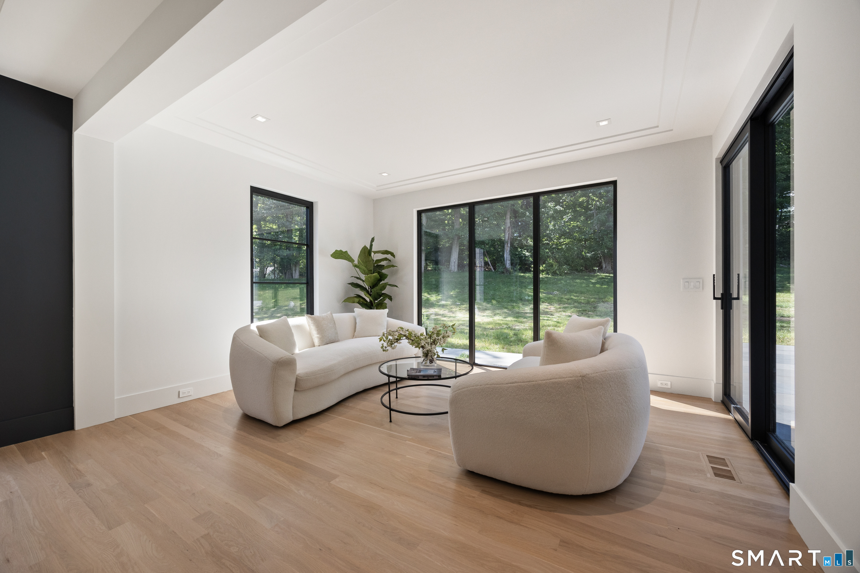 1 Twin Oaks Lane photo 11