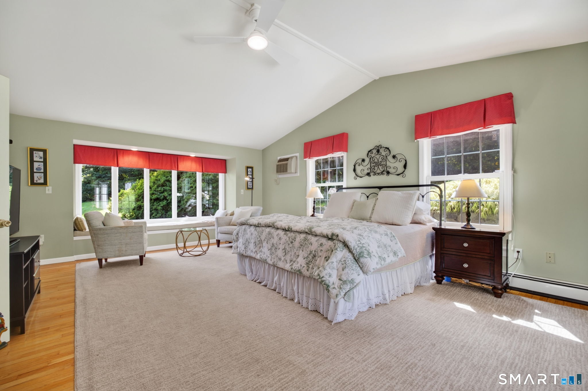 211 Hanover Road photo 26