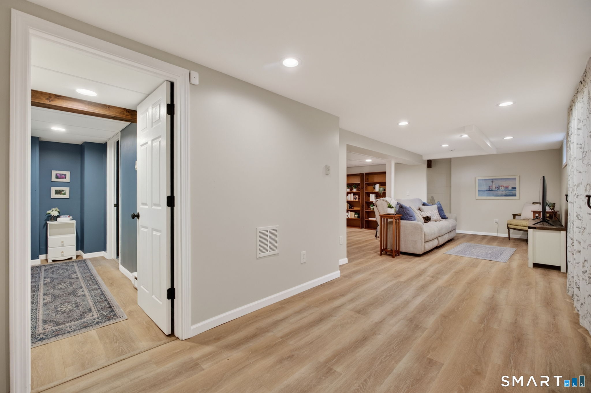 211 Hanover Road photo 35