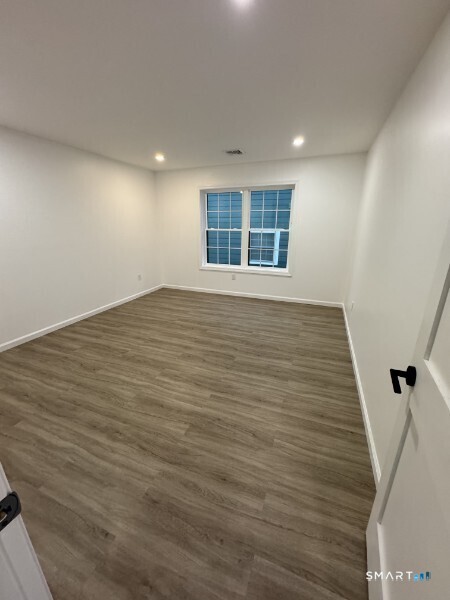 38 Golden Hill Street Unit #B photo 9