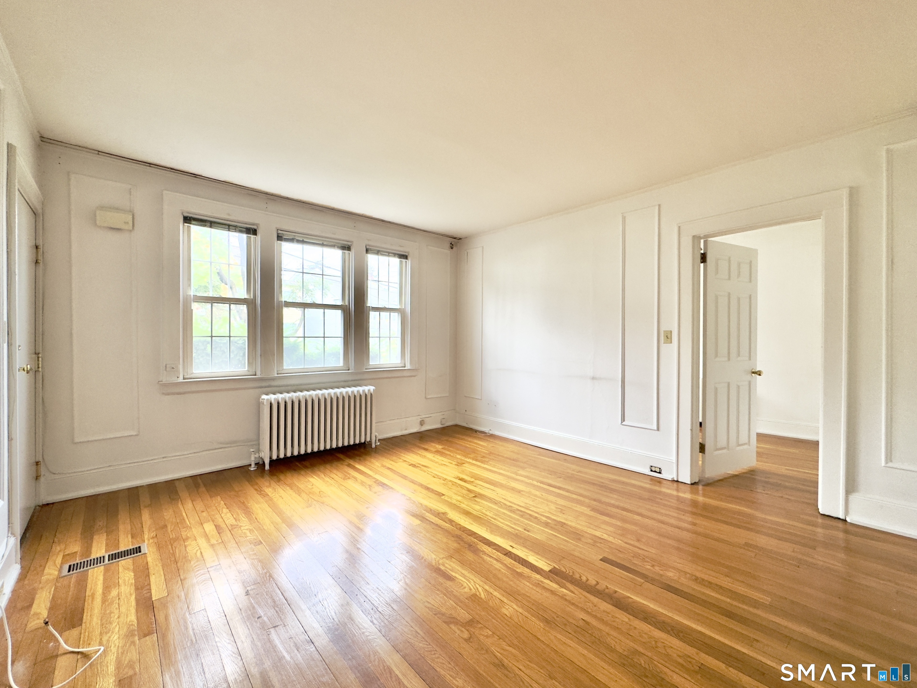 53 Treat Avenue, Stamford, Connecticut photo 3
