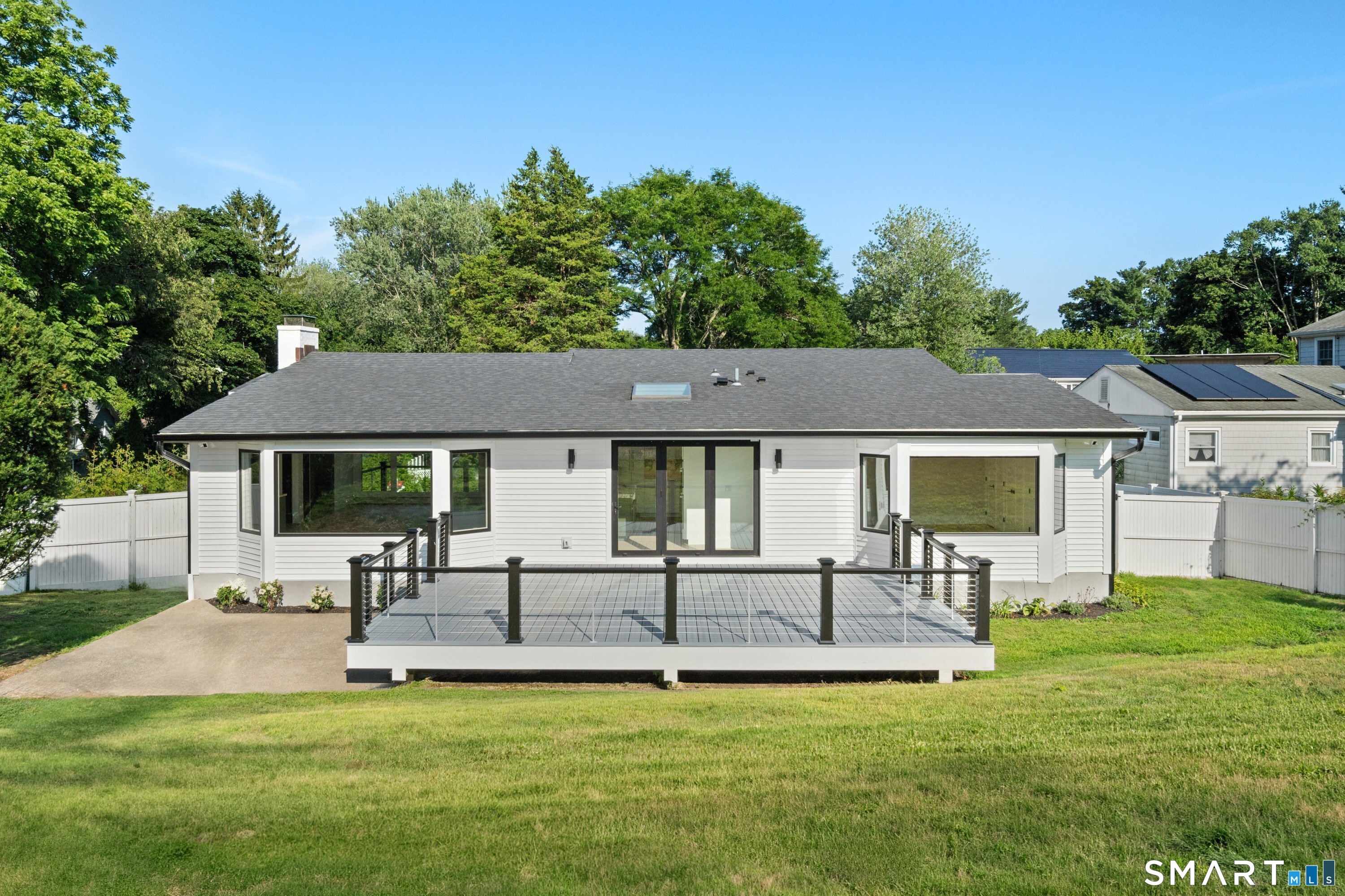 2 Drumlin Road photo 35