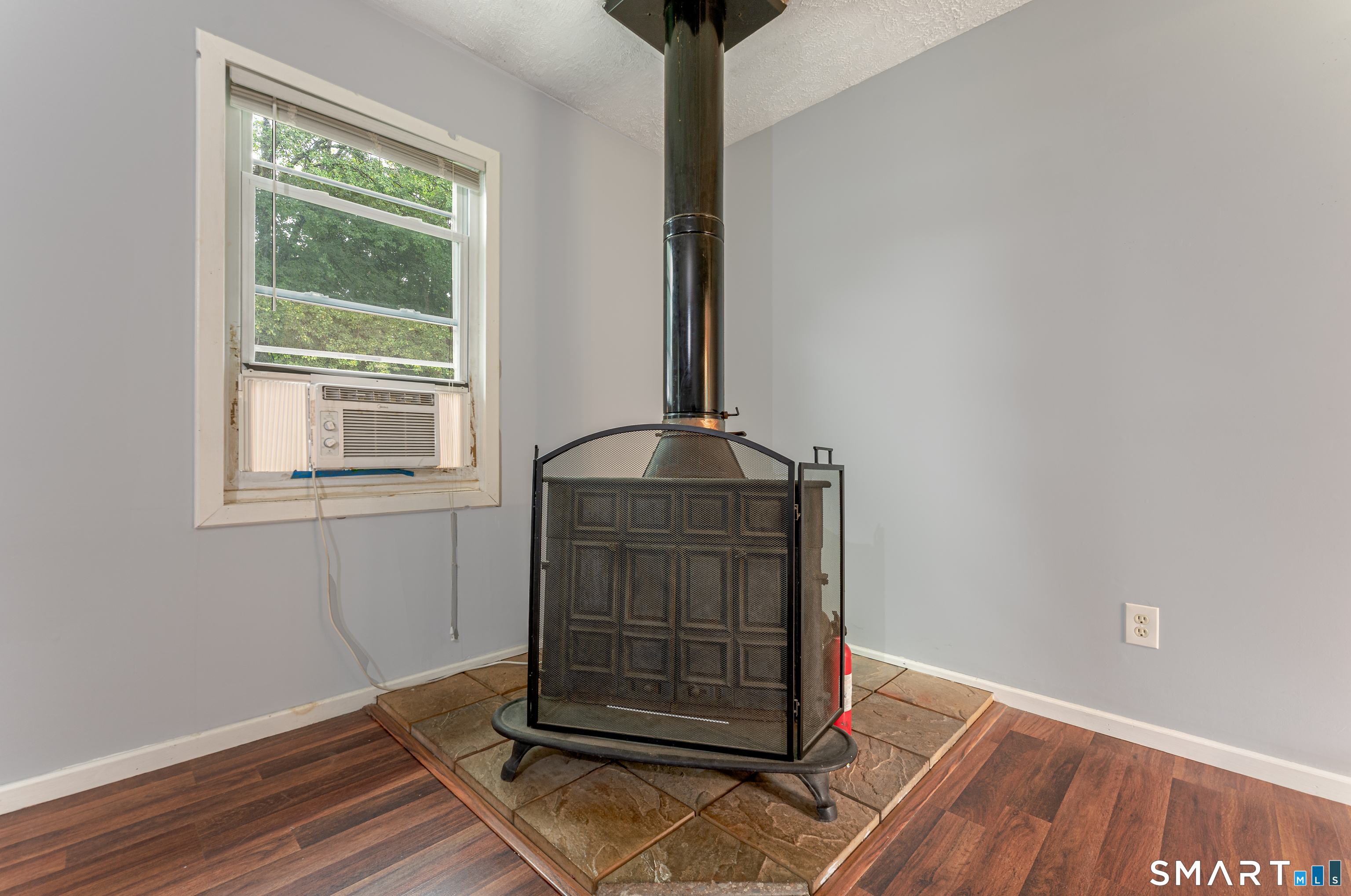56 Greenfield Drive photo 17