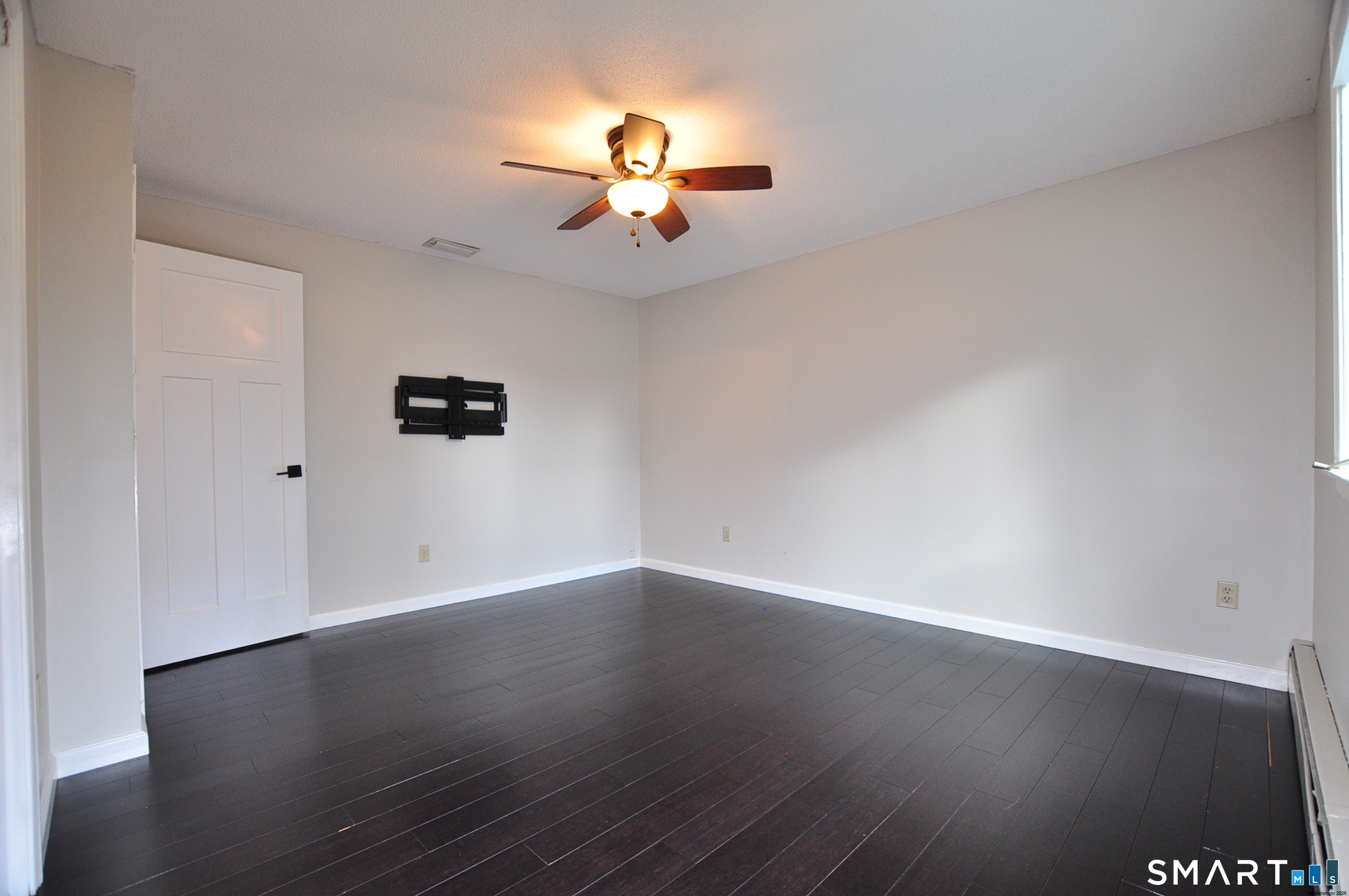 16 Virginia La photo 11