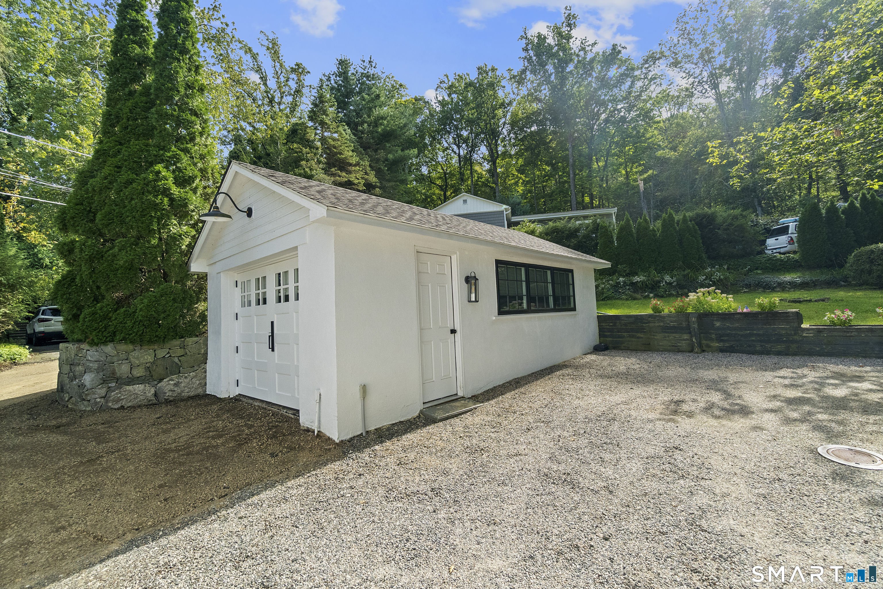 215 Mamanasco Road Unit #215 photo 15