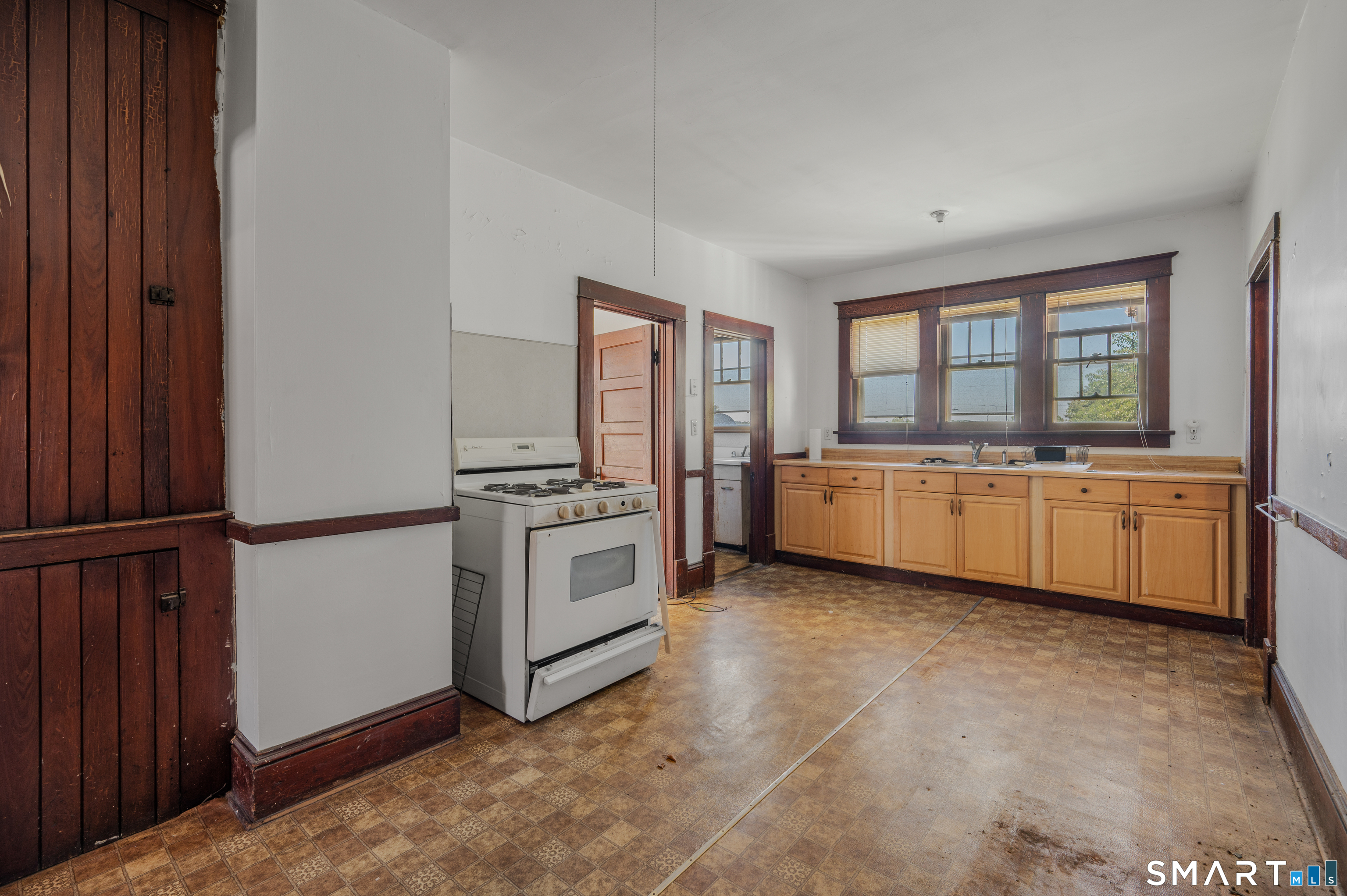 367 Ocean Avenue photo 18
