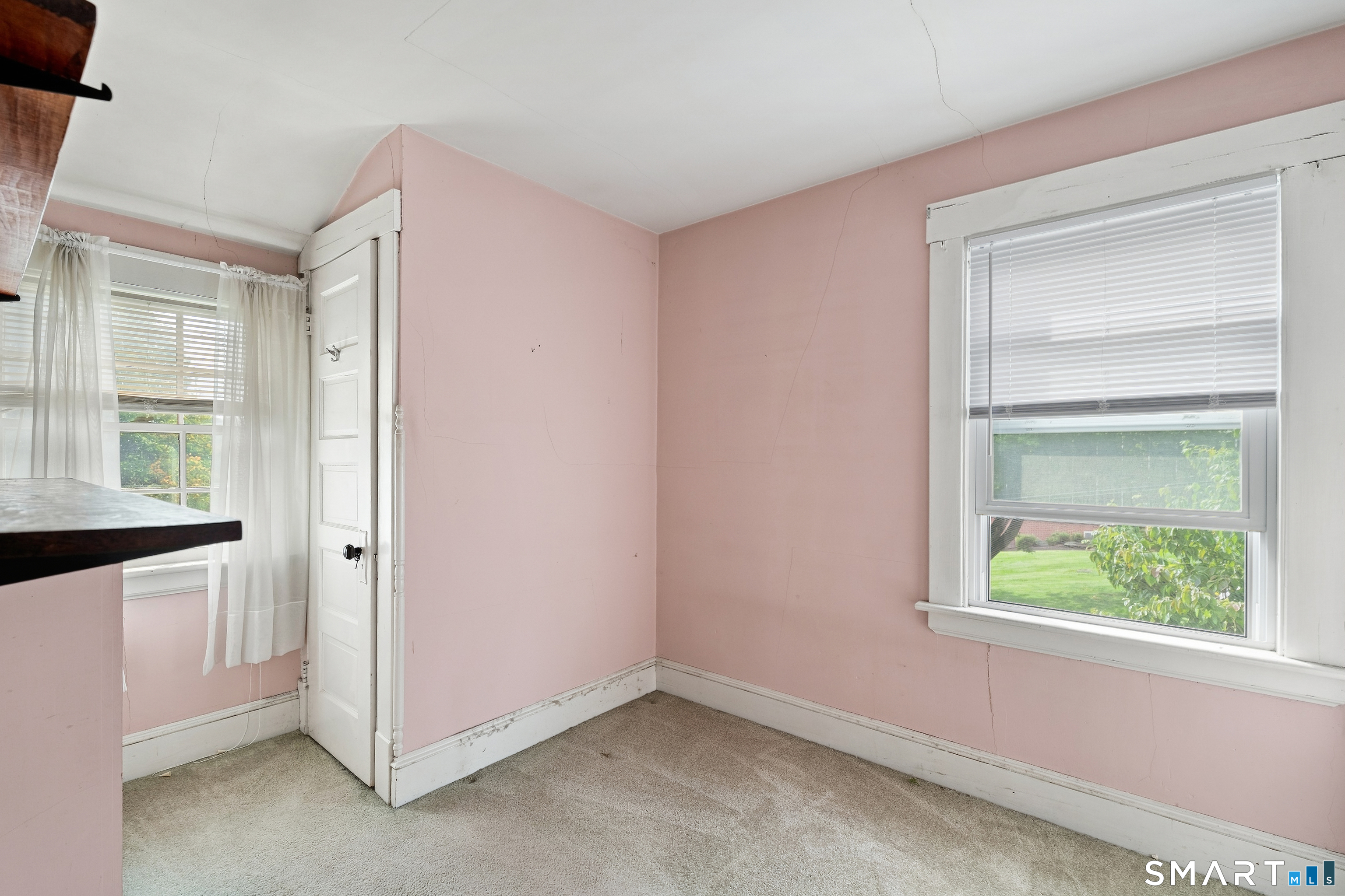 184 Ward Street photo 21