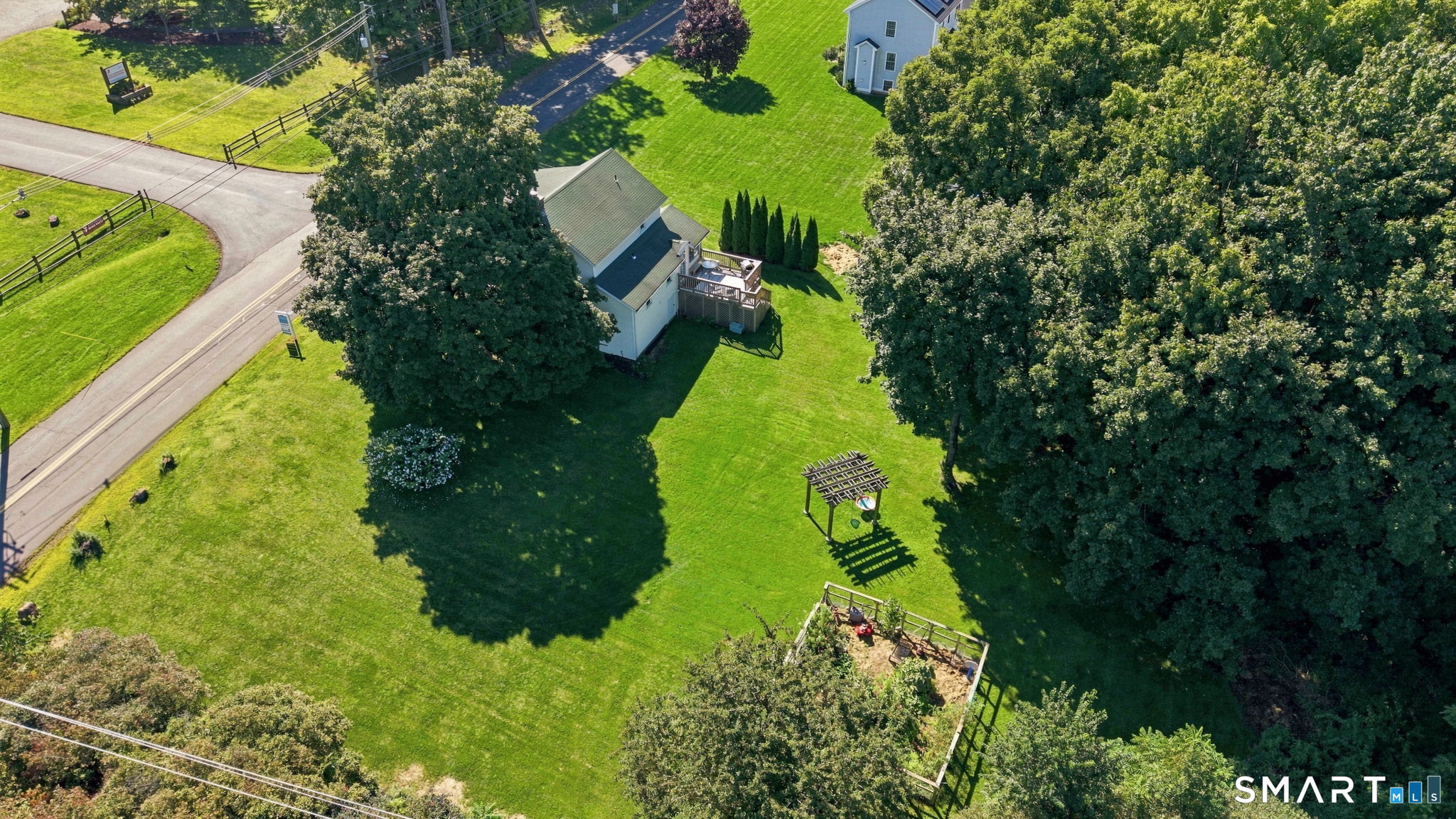 Photo 40 of Single family home for sale at 827 East St, Southington, CT 06489 | MLS# 24204171 | Listing updated on 2026-09-10
