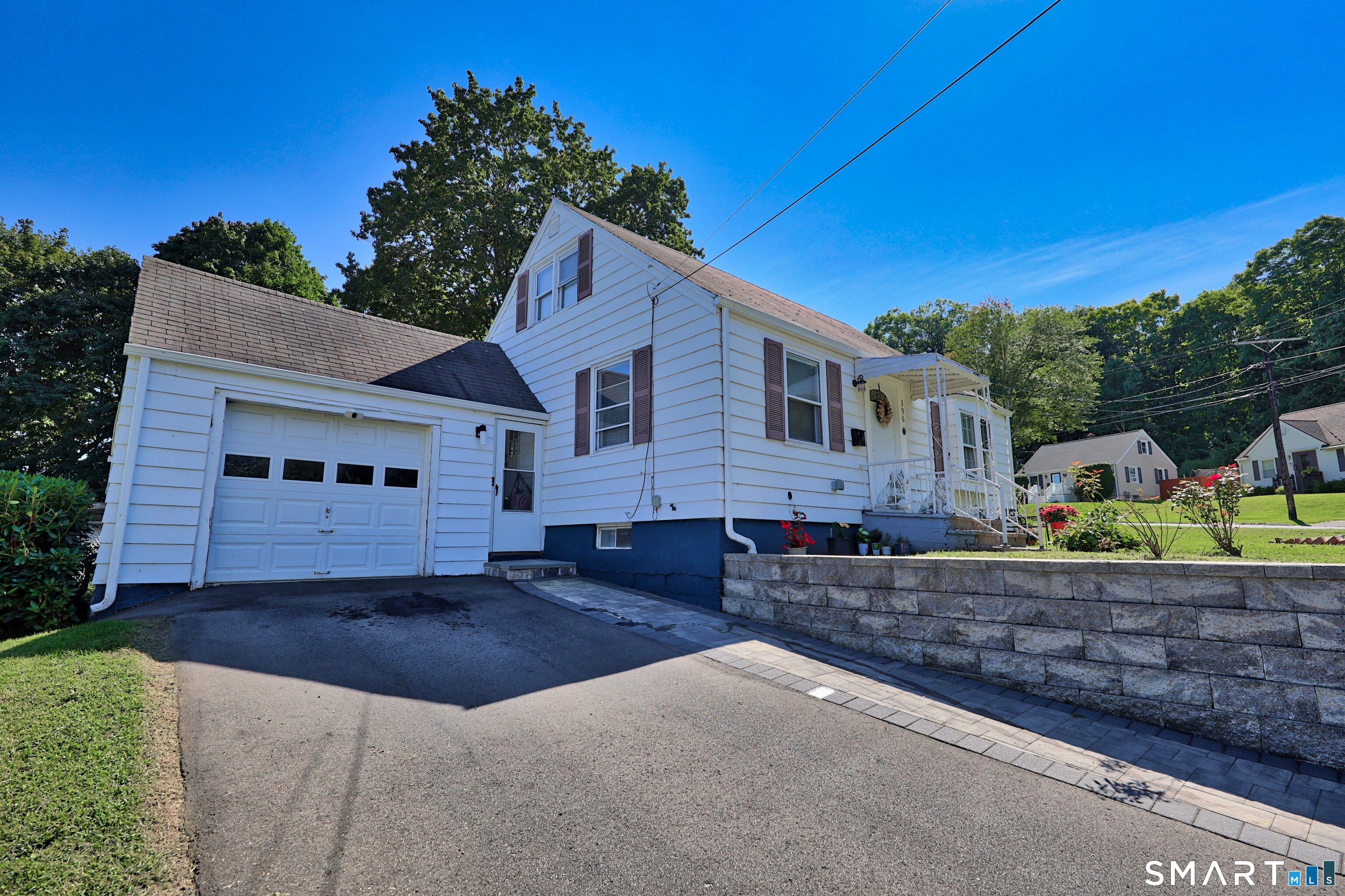 396 Quinn Street photo 29