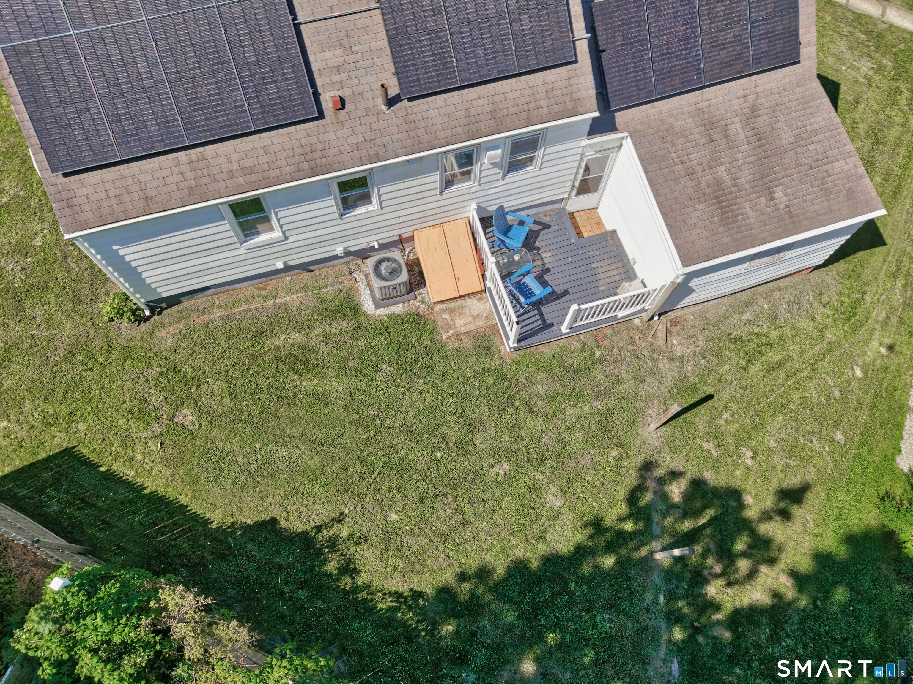 396 Quinn Street photo 28