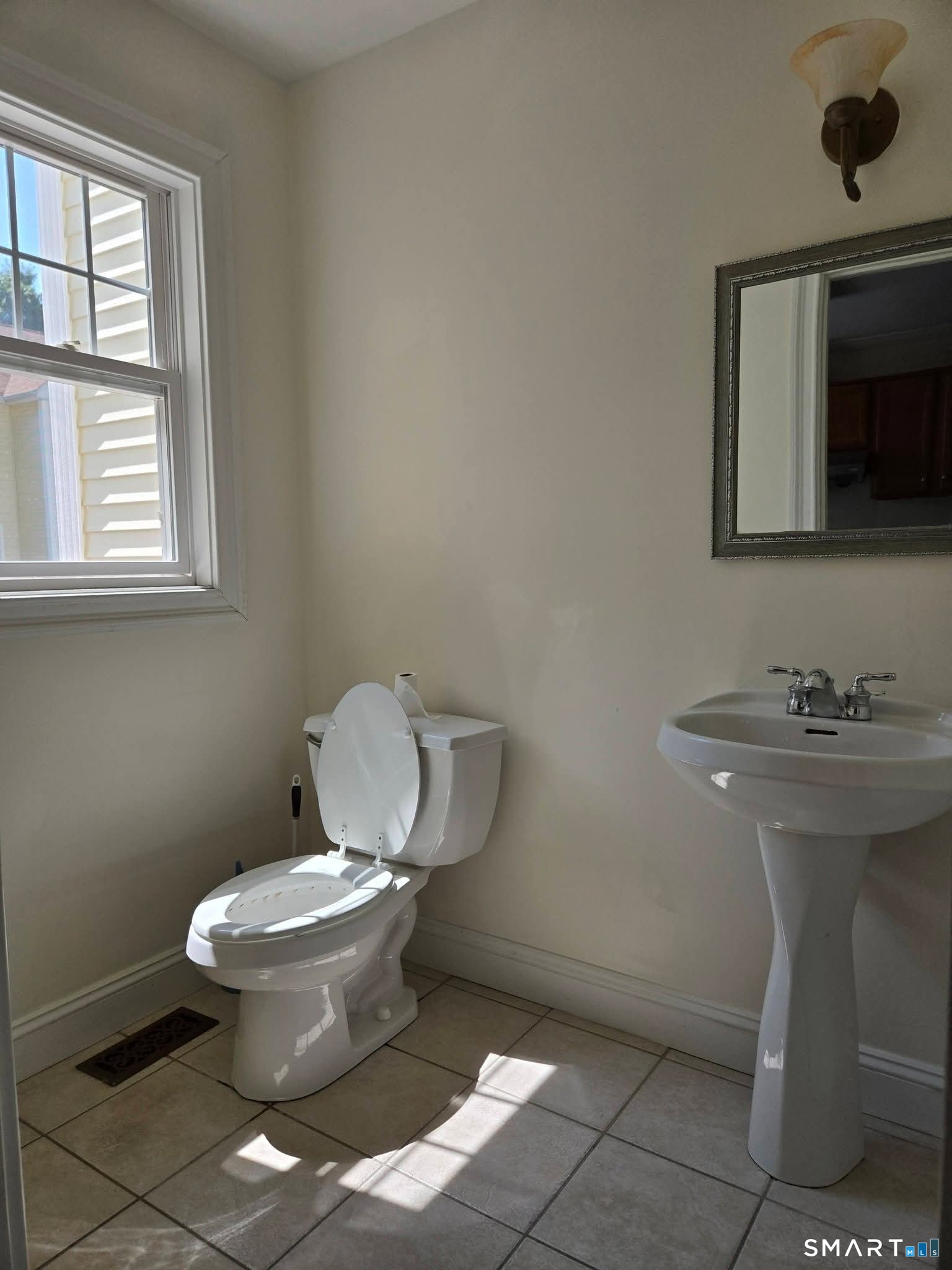 527 West Thames Street Unit #61 photo 10