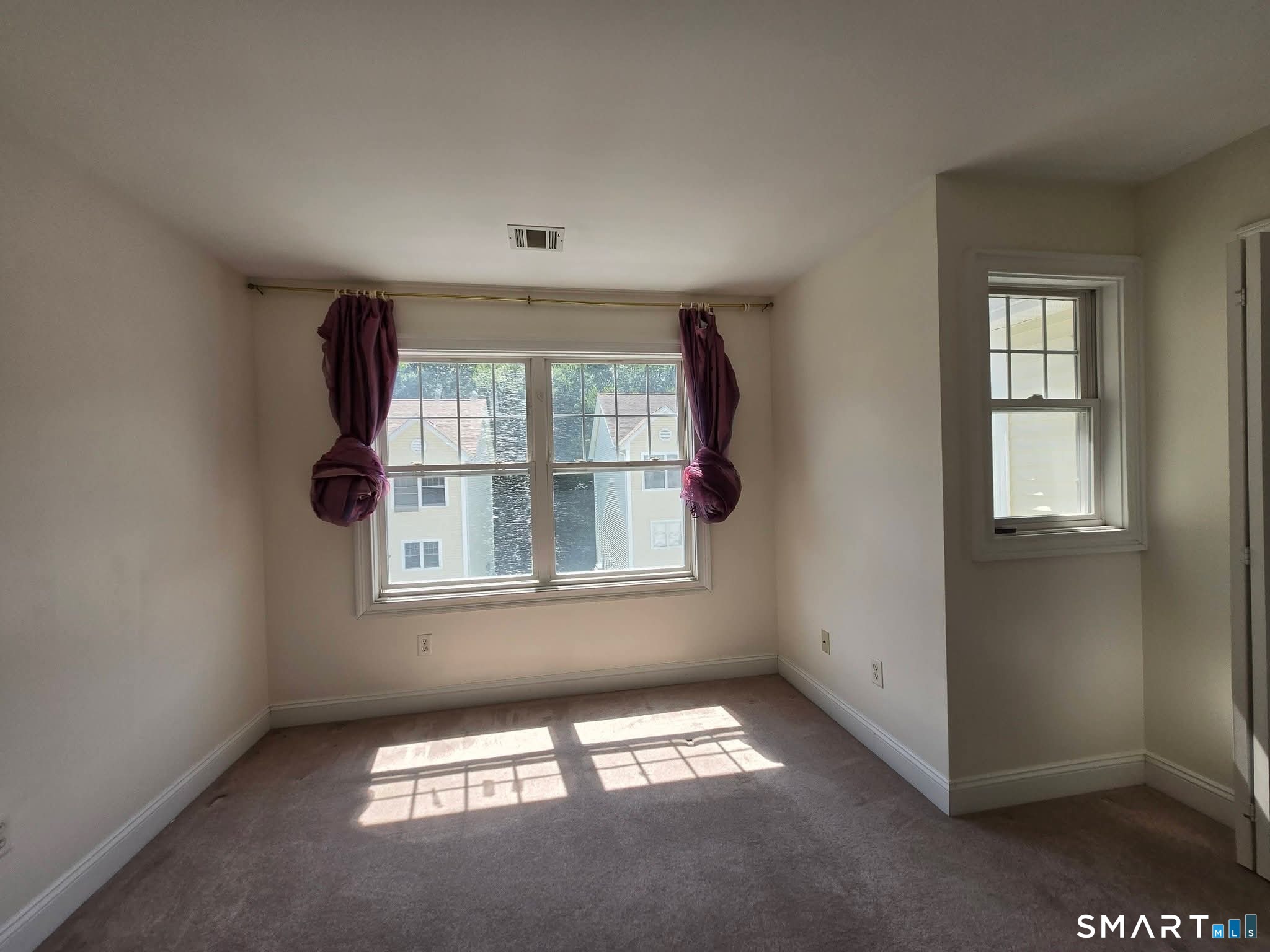 527 West Thames Street Unit #61 photo 16
