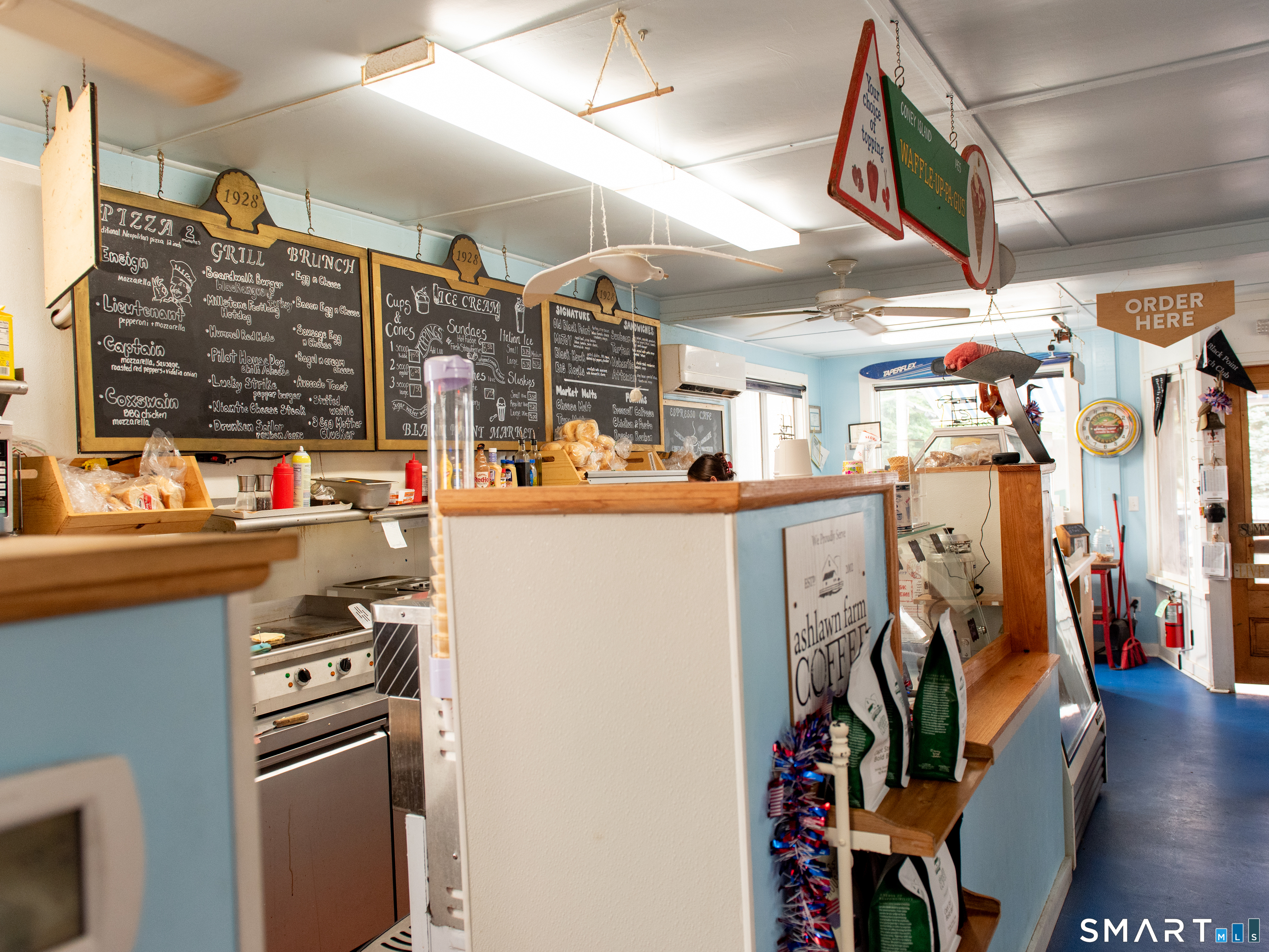 Black Point, East Lyme, CT 06333