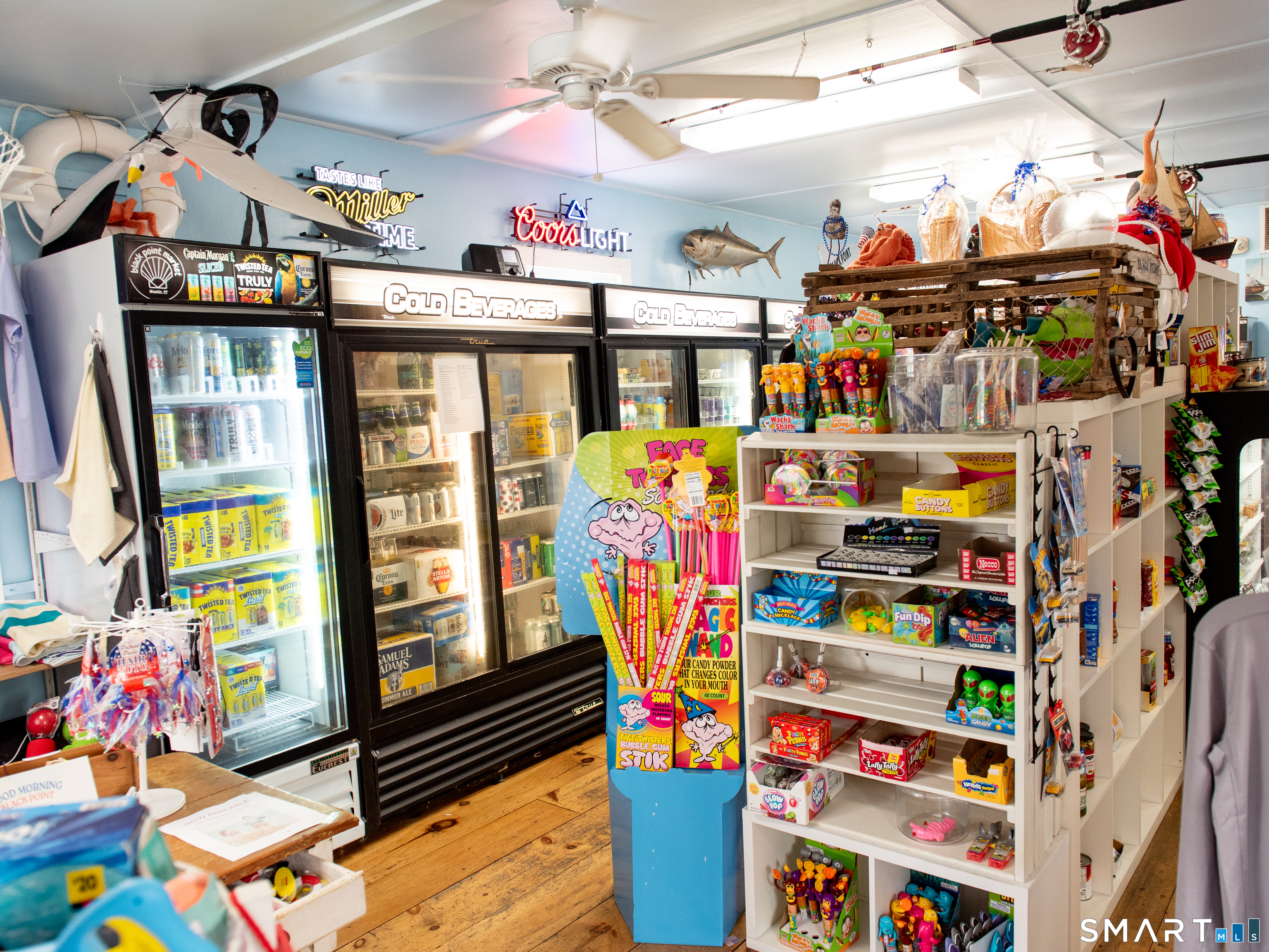 Black Point, East Lyme, CT 06333