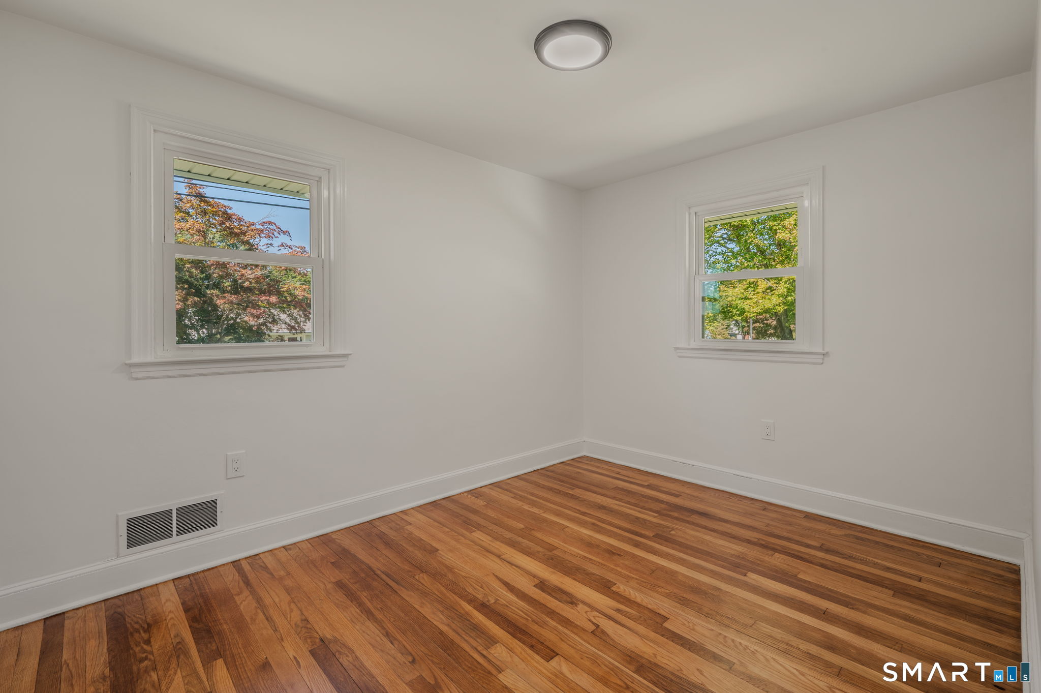 86 Pegasus Drive photo 18