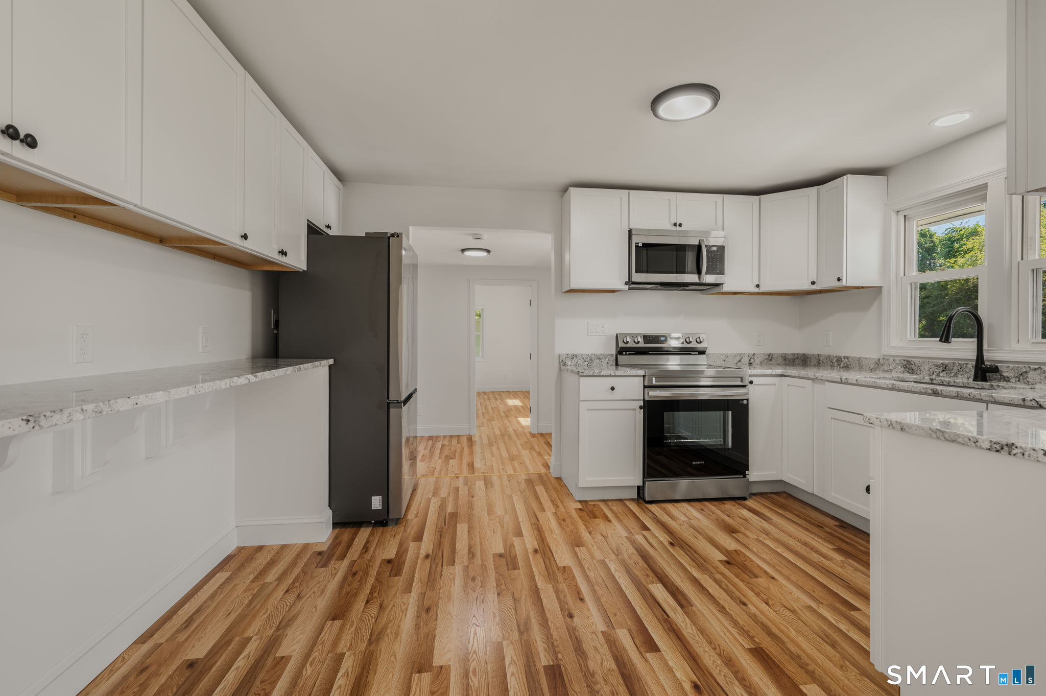 86 Pegasus Drive photo 21