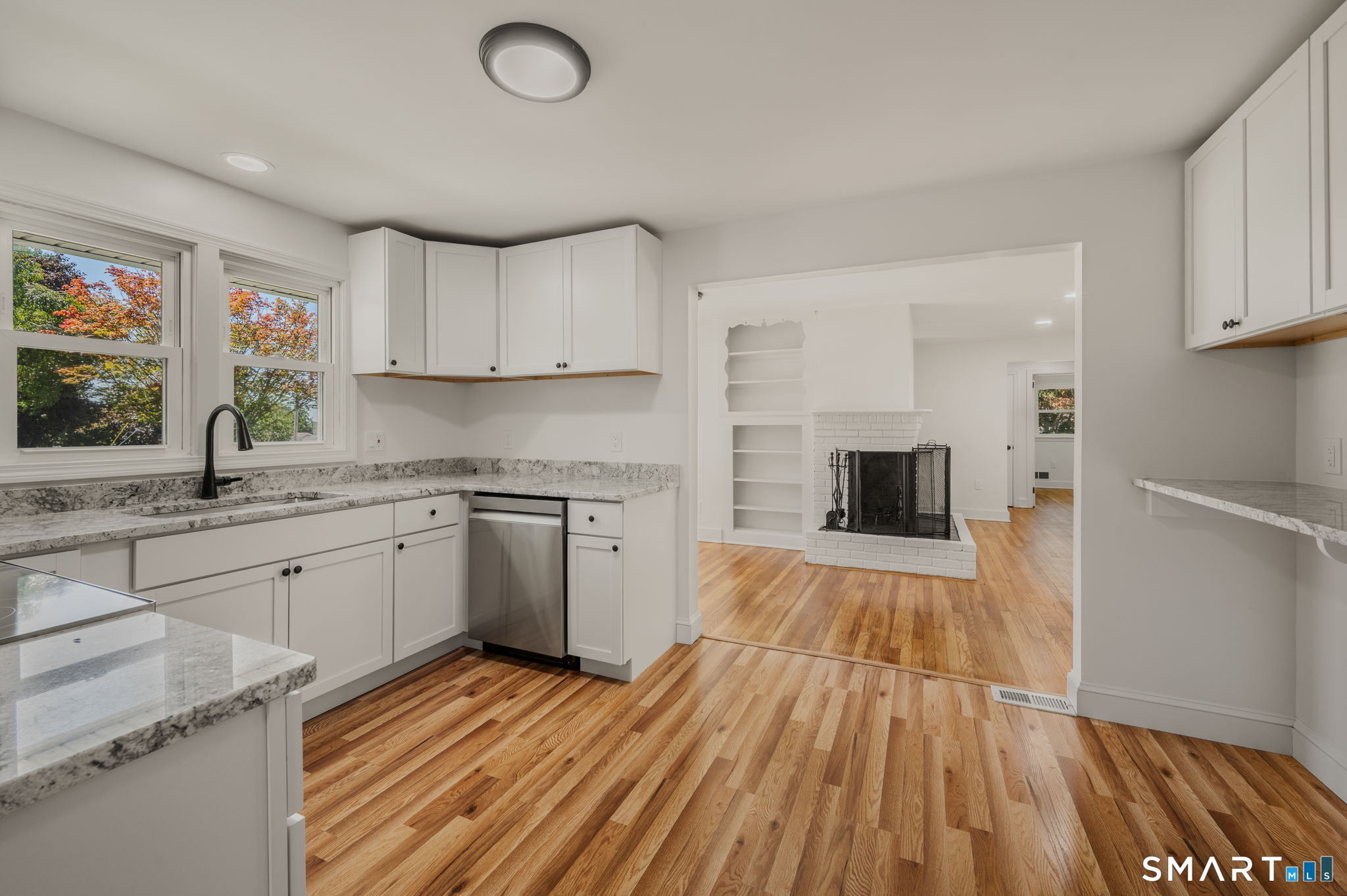 86 Pegasus Drive photo 24