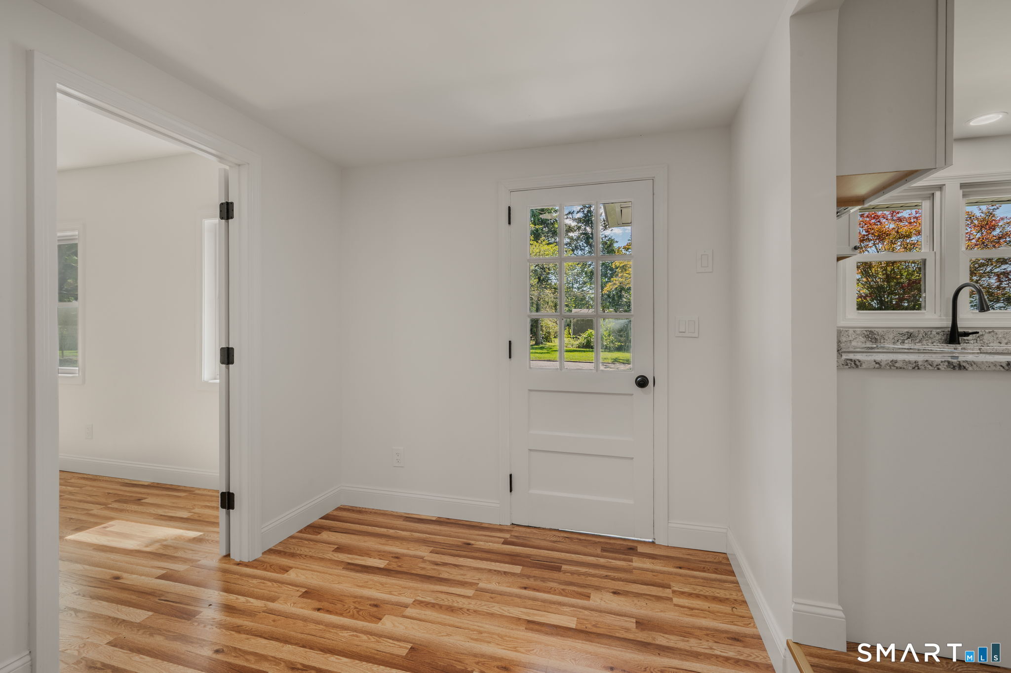 86 Pegasus Drive photo 25