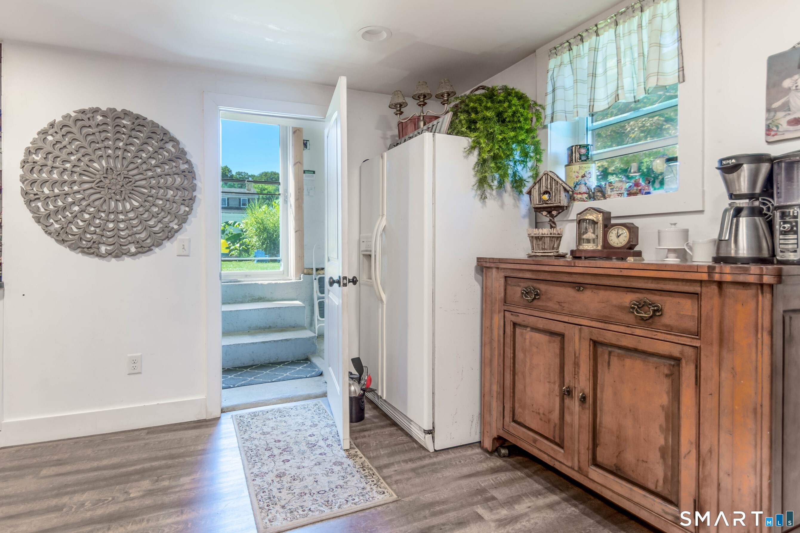 5 Scott Avenue photo 16