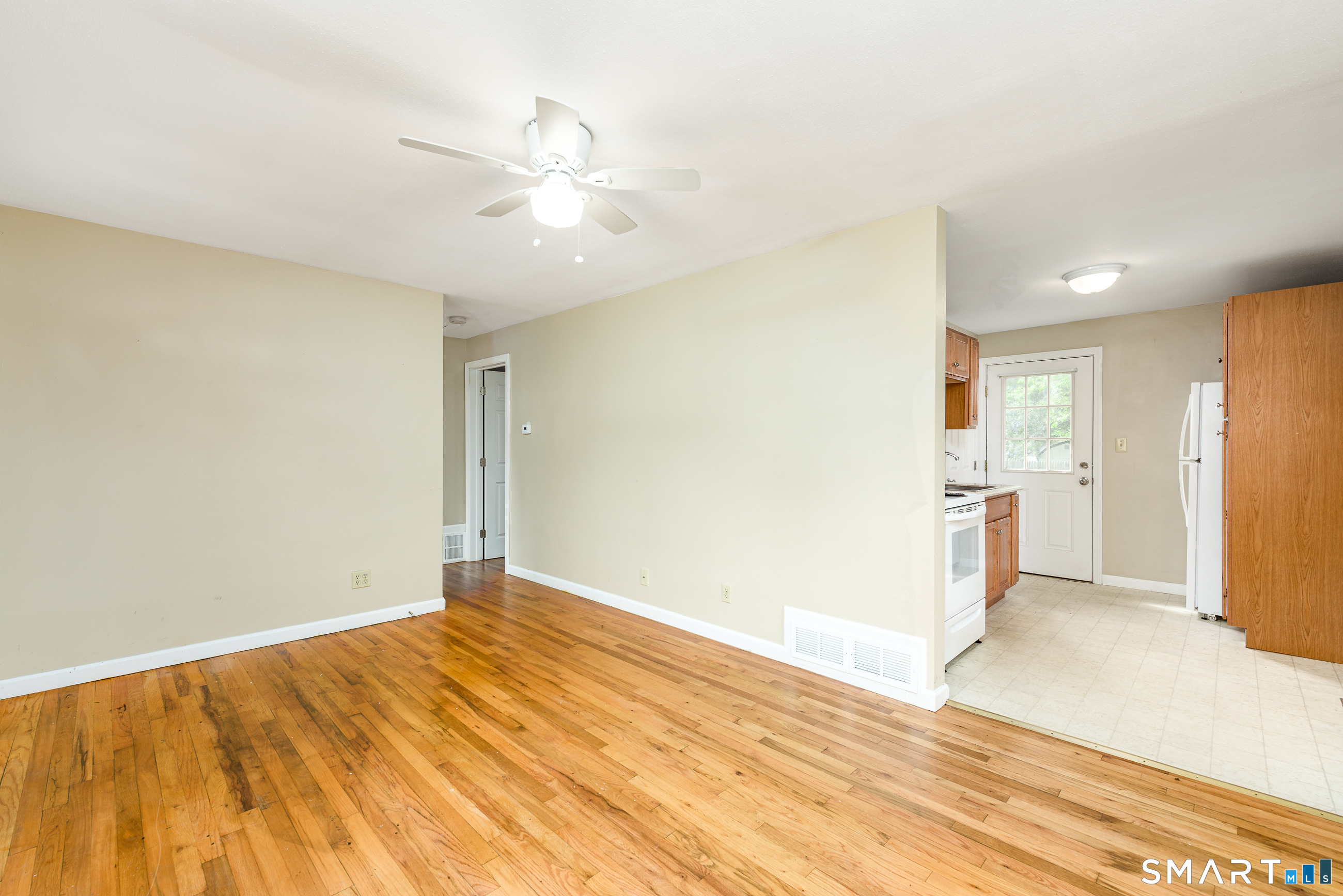 32 Bunce Drive photo 9