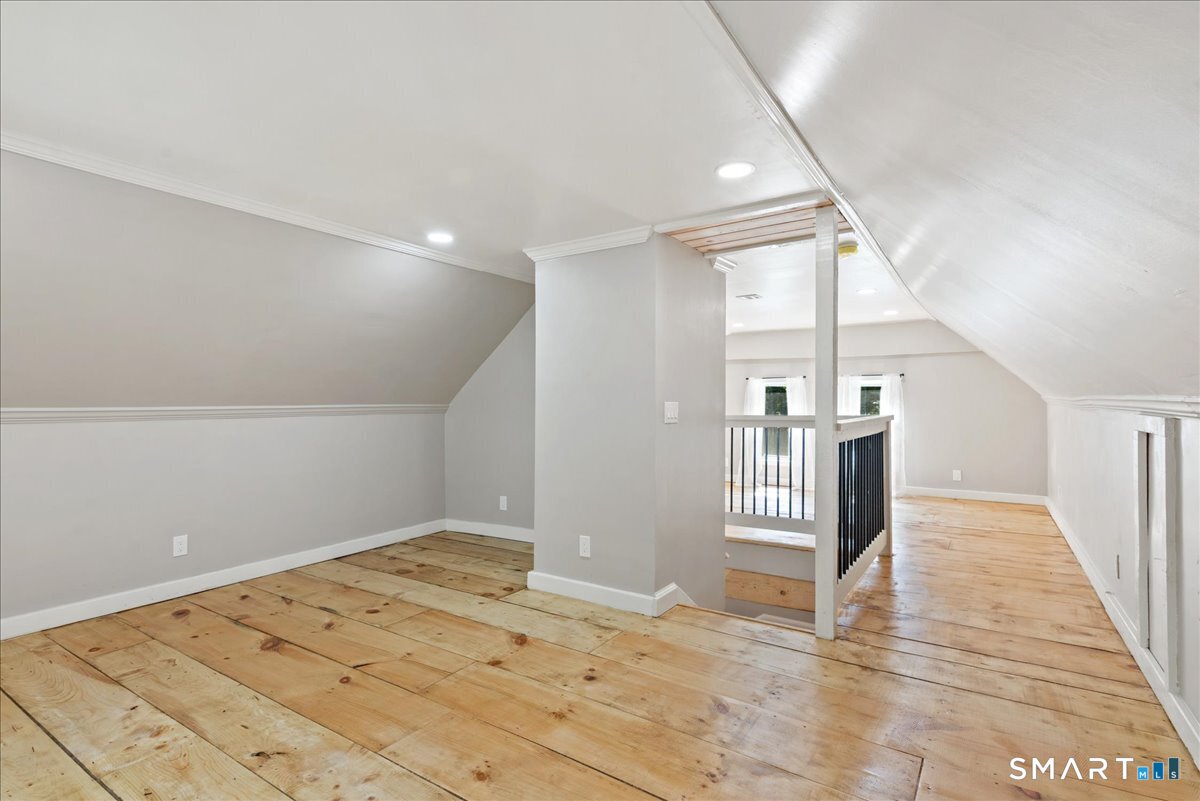 79 Seckar Road photo 14