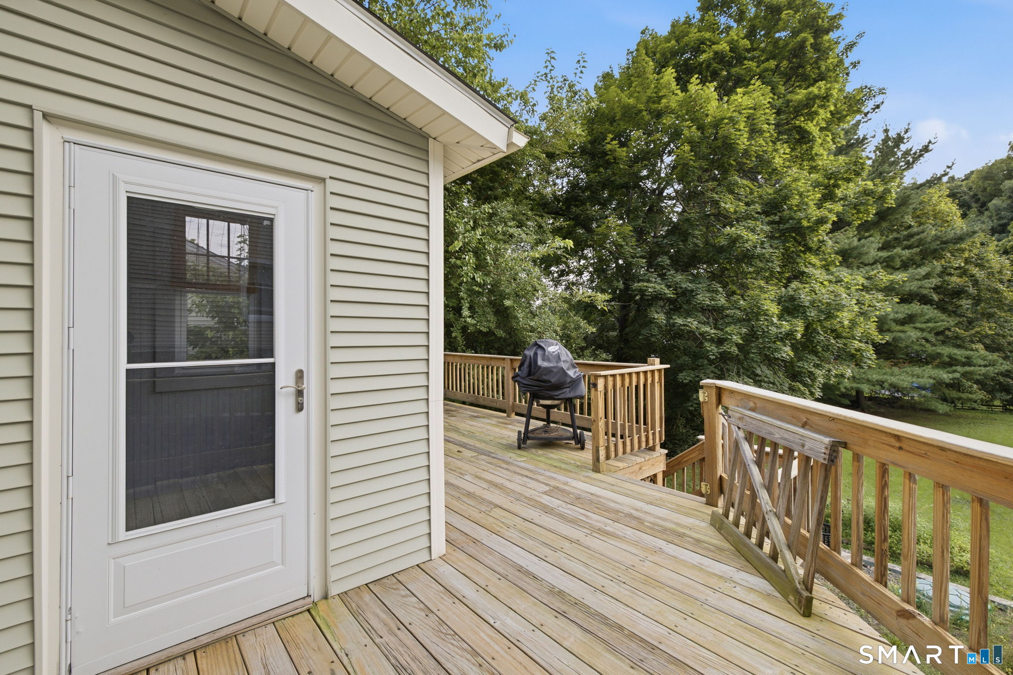 358 Reservoir Avenue photo 8