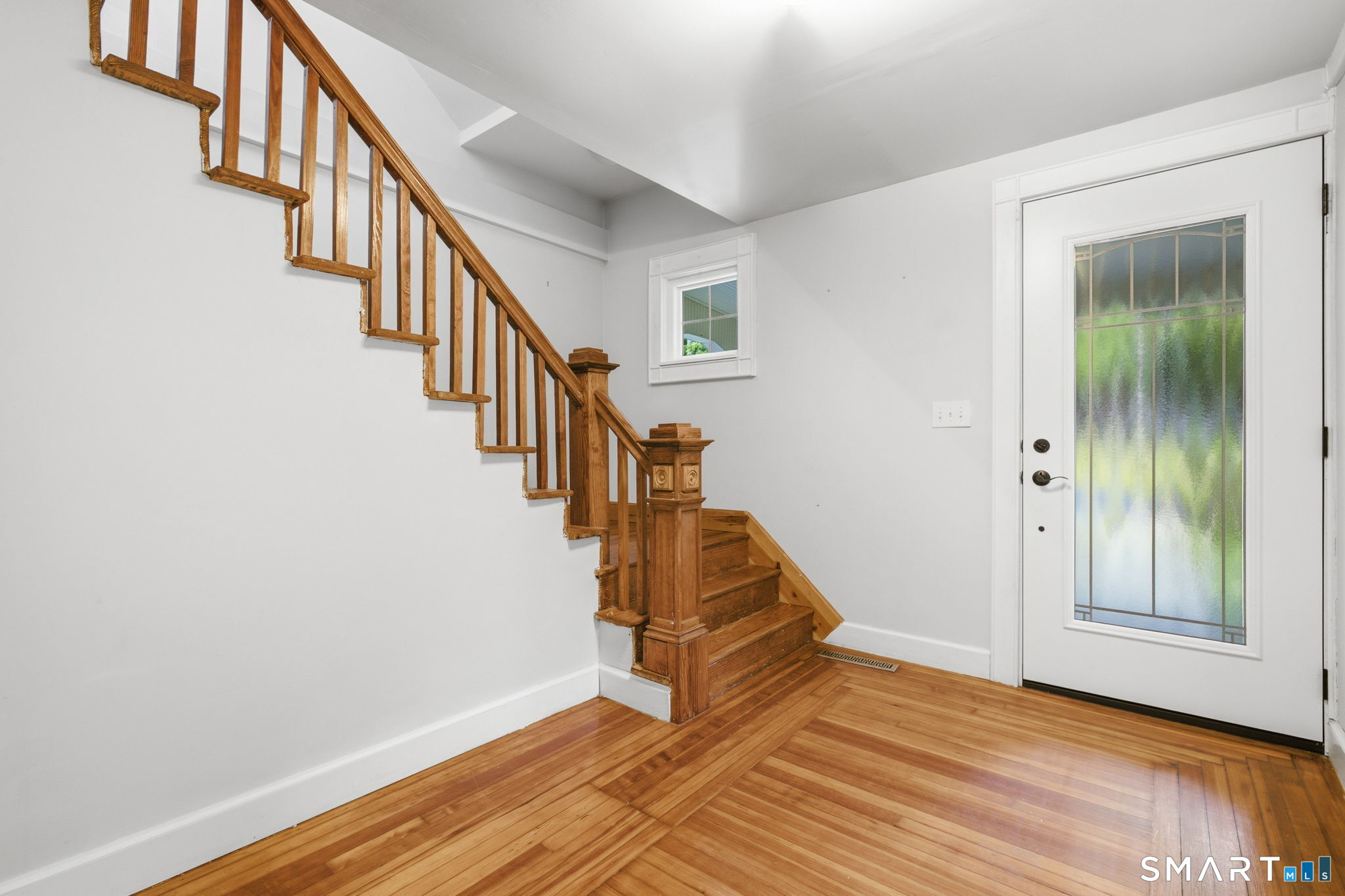 358 Reservoir Avenue photo 9