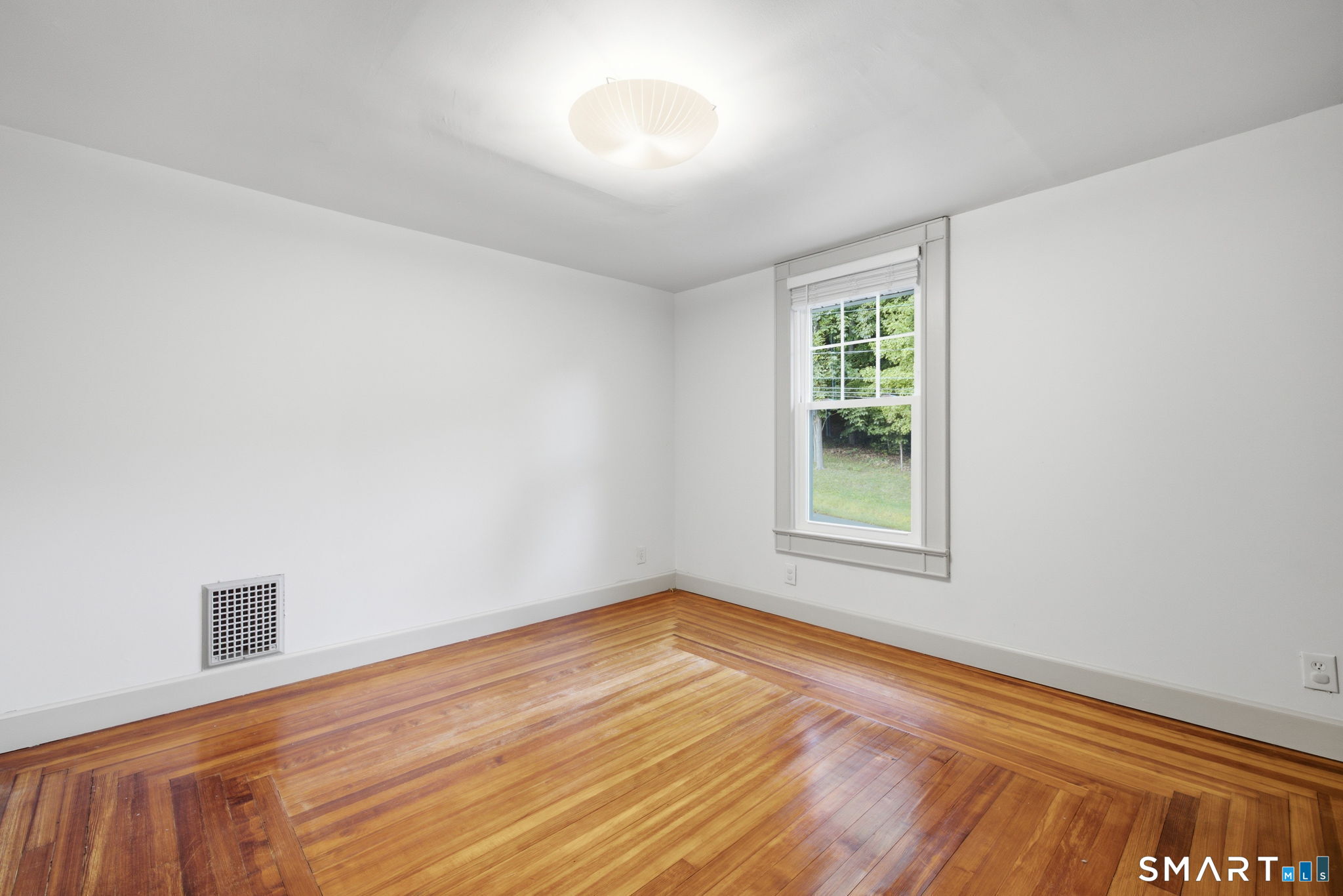 358 Reservoir Avenue photo 29