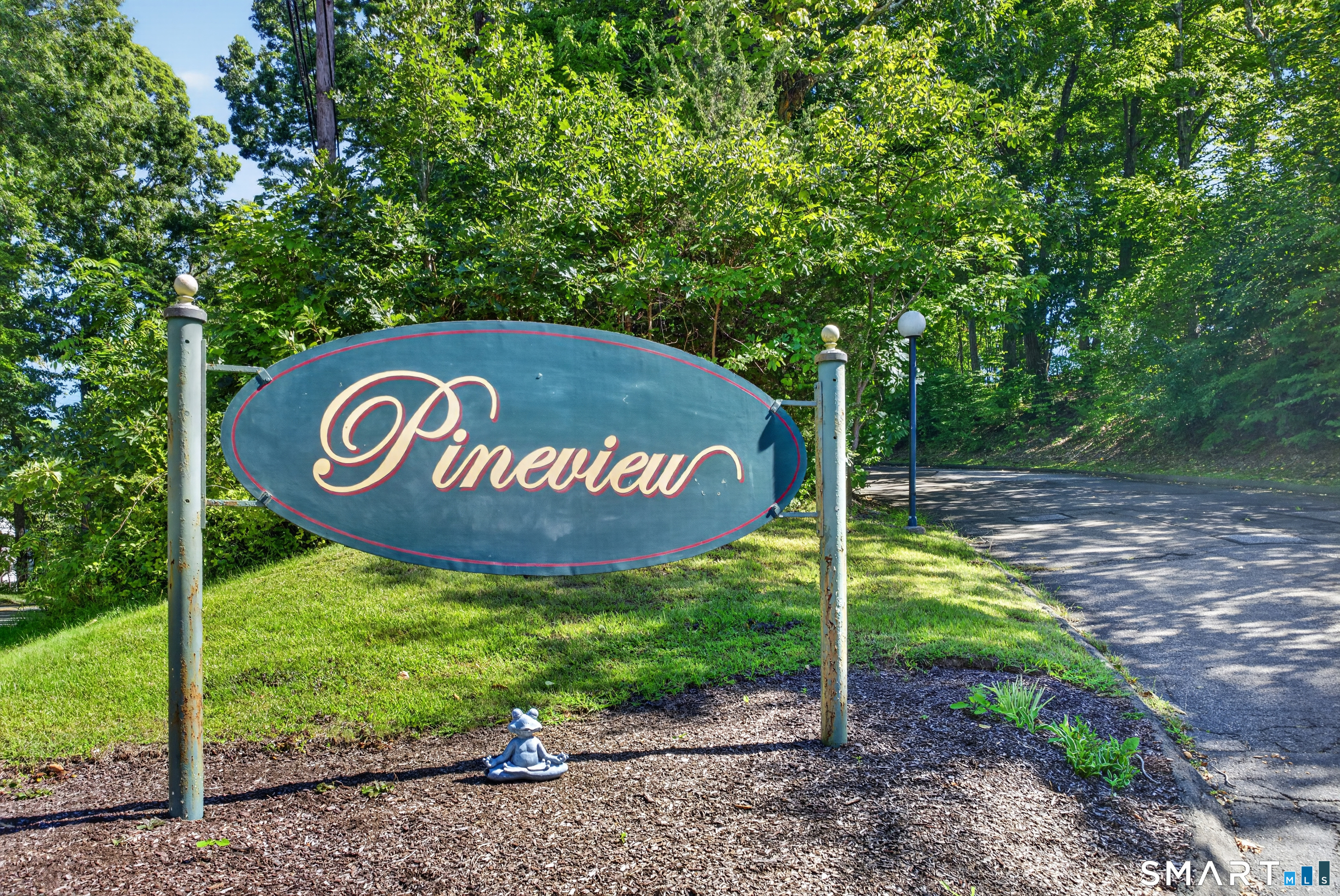 10 Pineview Drive Unit #D photo 3