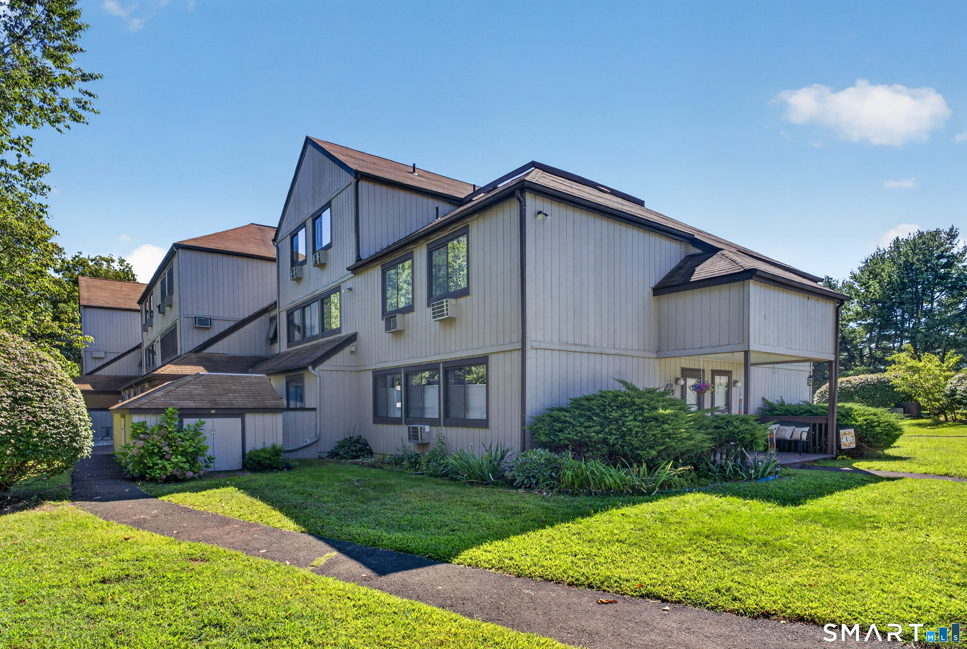 10 Pineview Drive Unit #D photo 39
