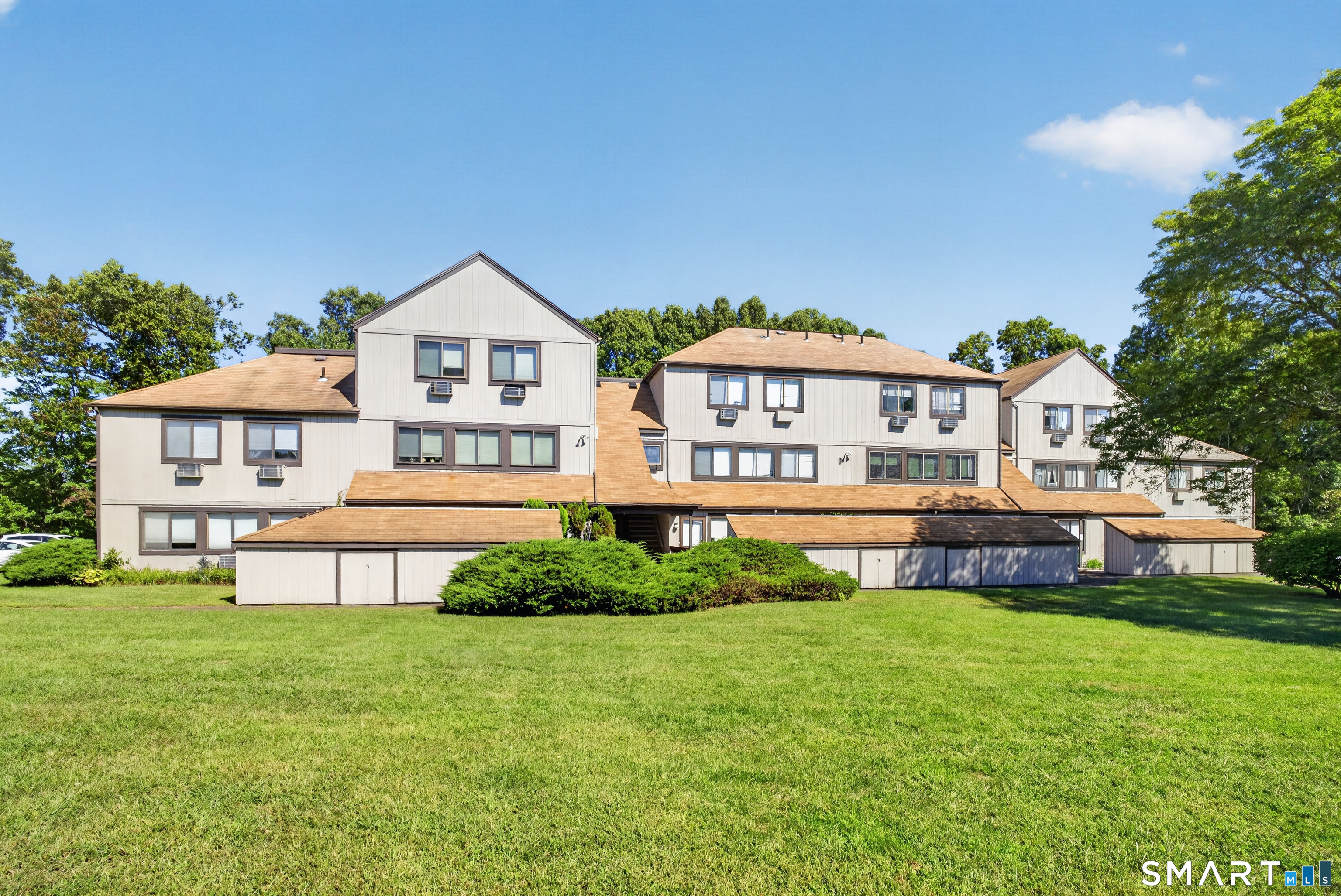 10 Pineview Drive Unit #D photo 4