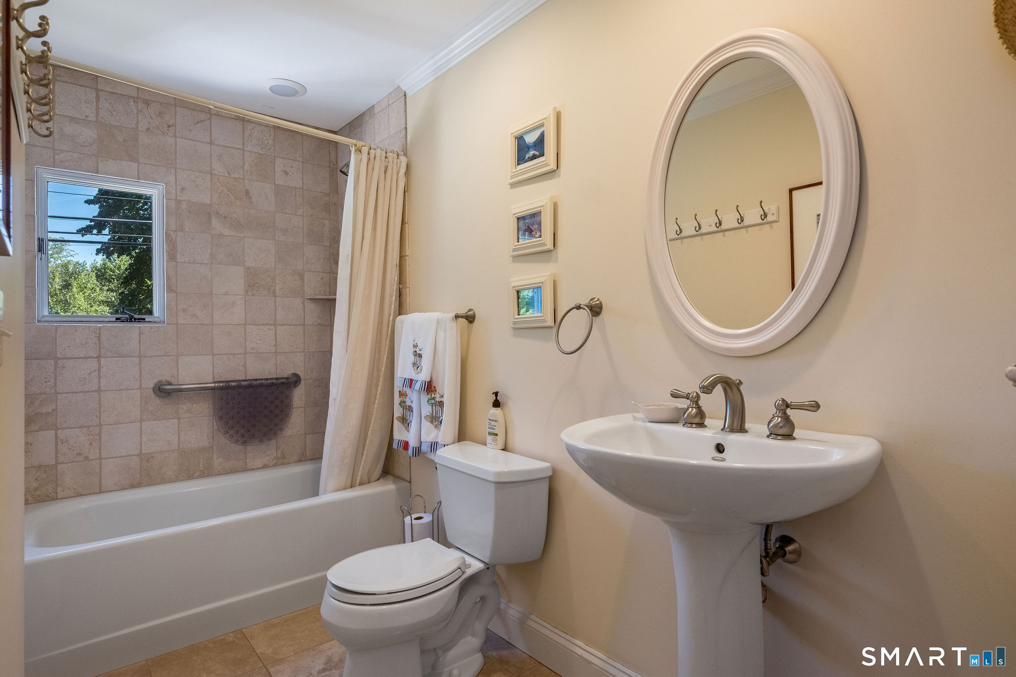 145 Beach Park Road photo 15