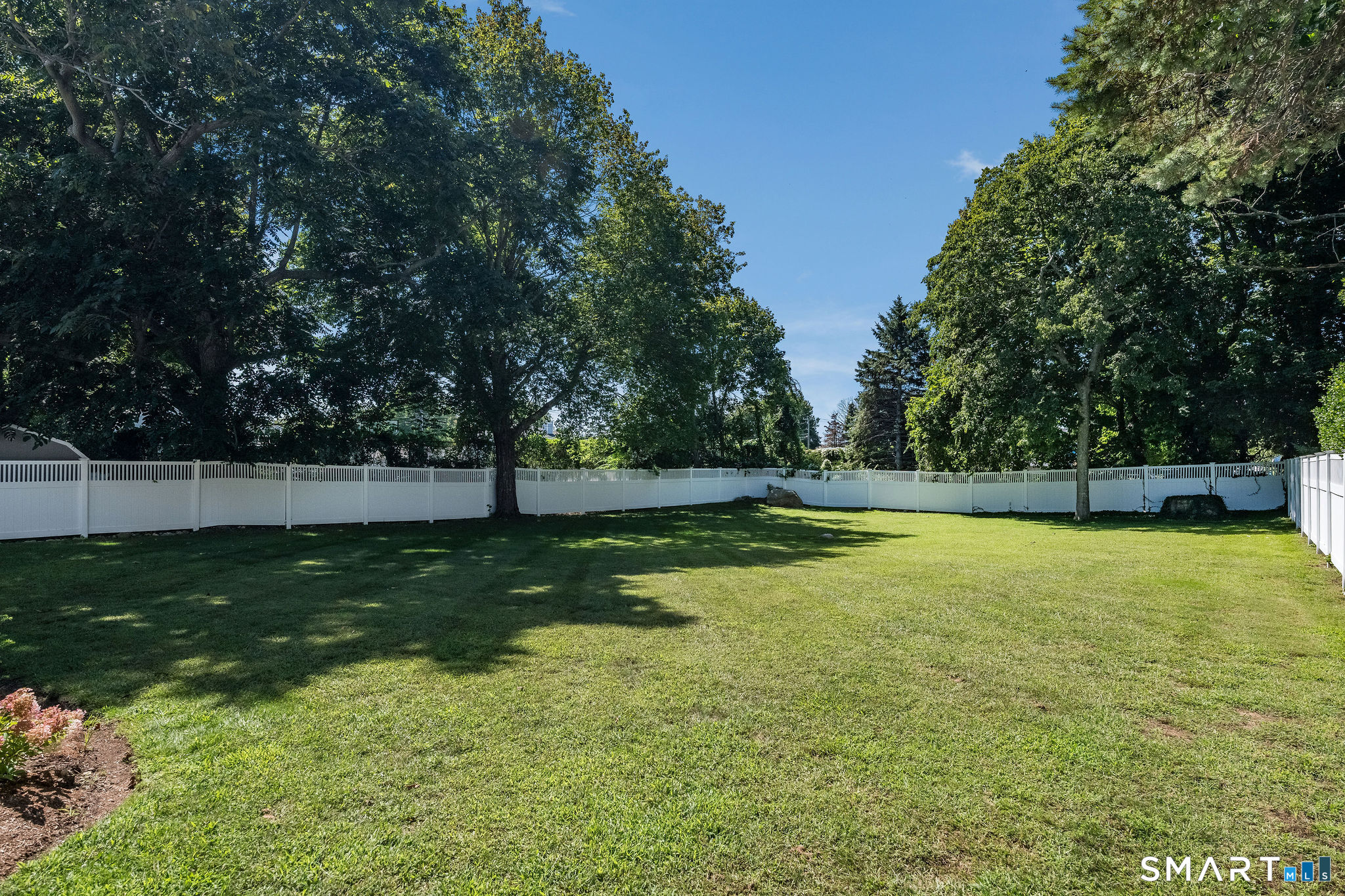 145 Beach Park Road photo 29
