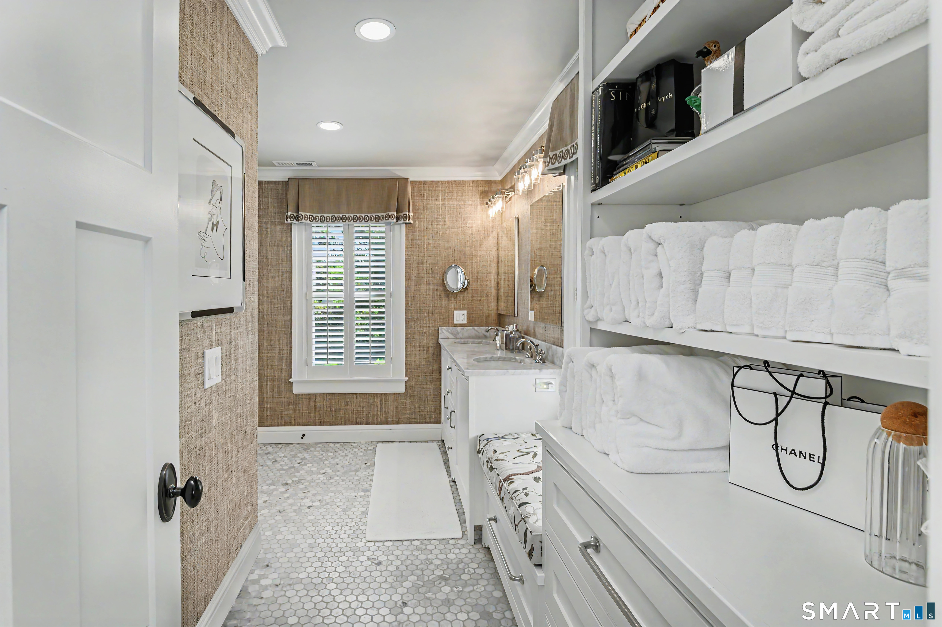 36 Catoonah Street Unit #18 photo 20