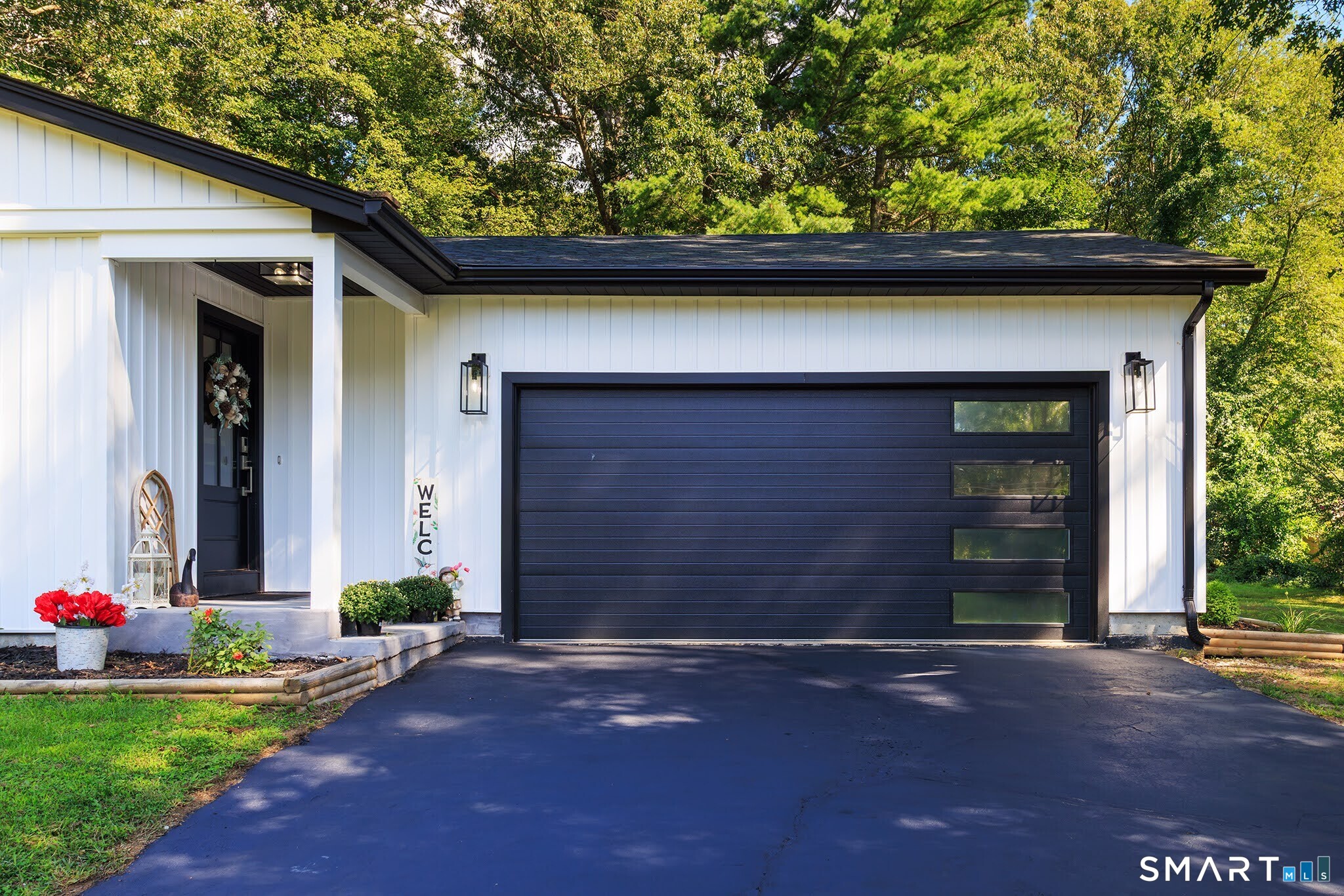 478 Wauregan Road photo 26