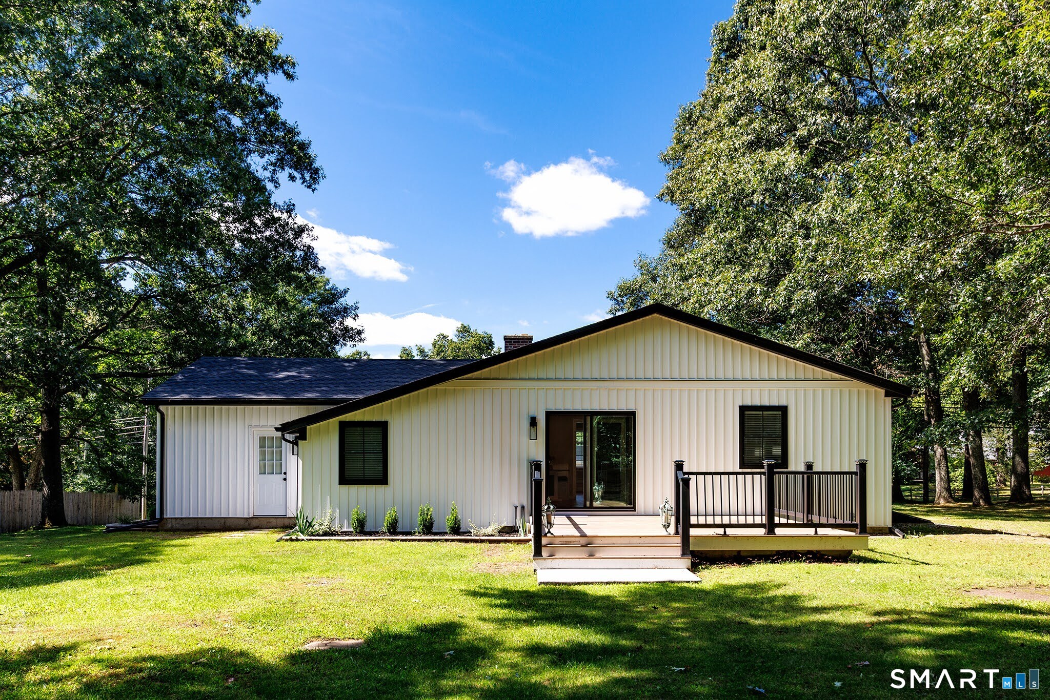 478 Wauregan Road photo 34