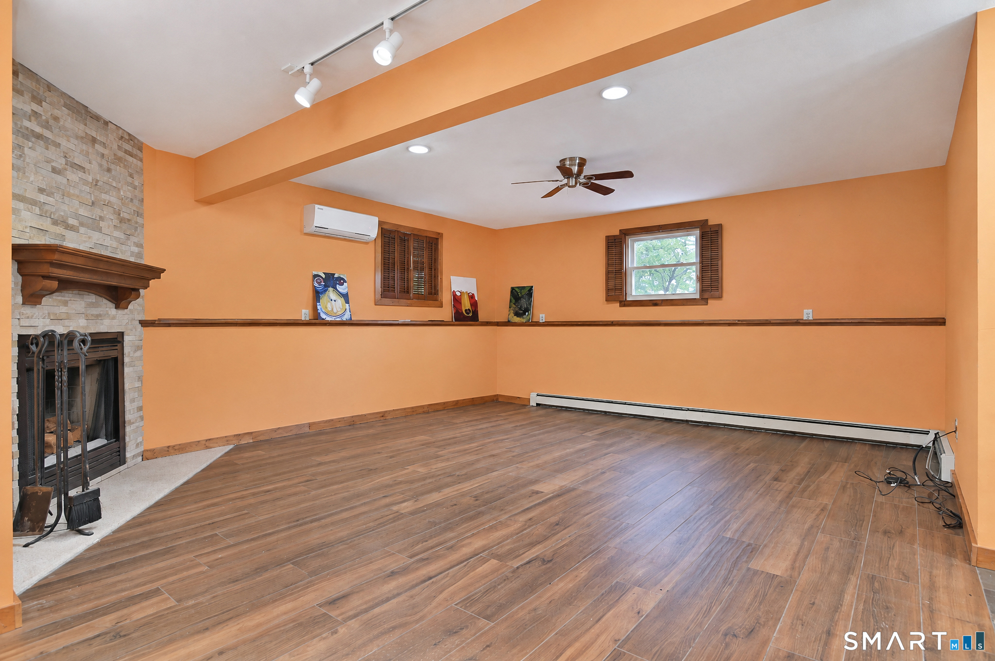 4 Frontier Lane photo 35