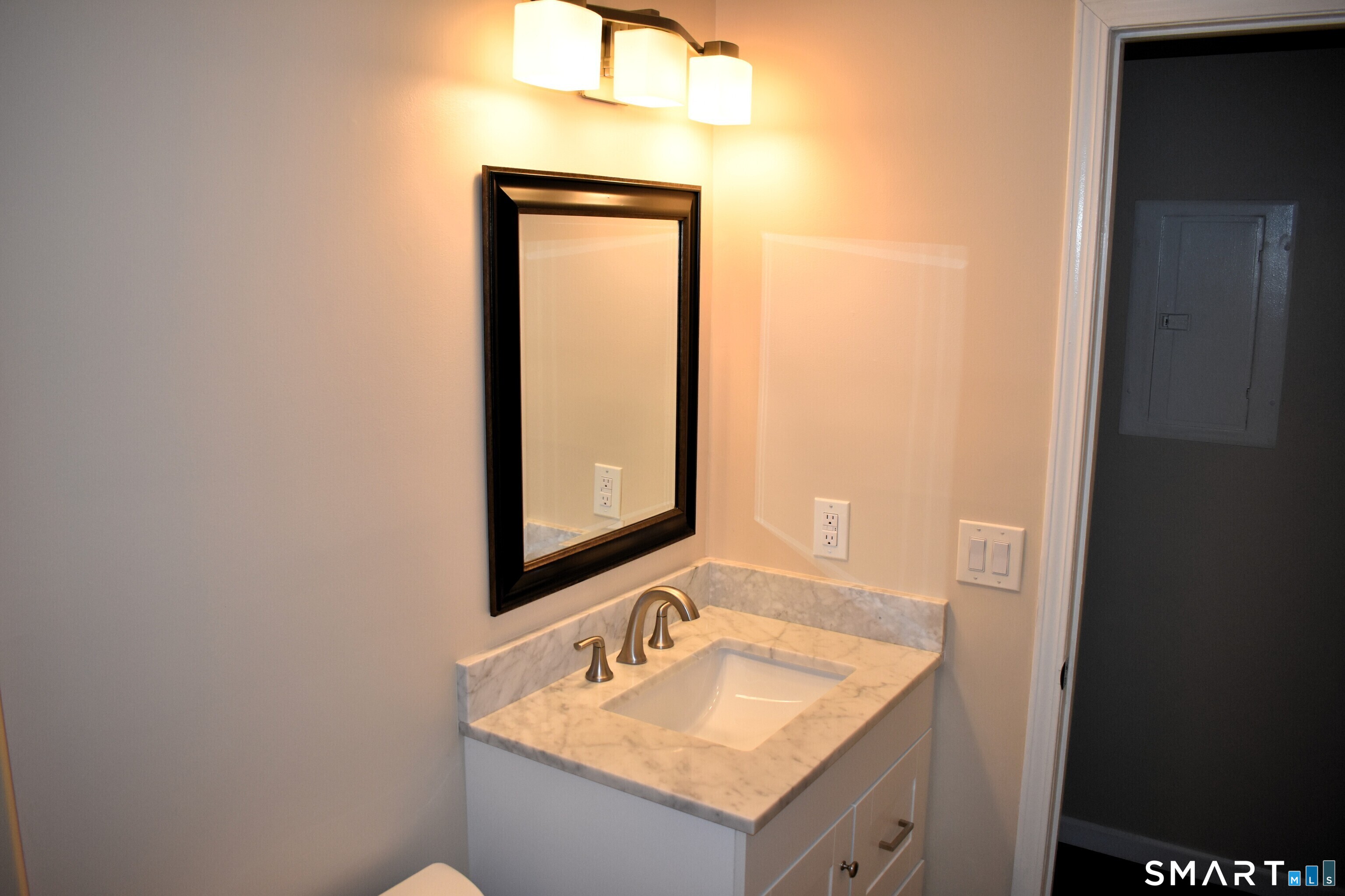 24 Teresa Place Unit #24 photo 13