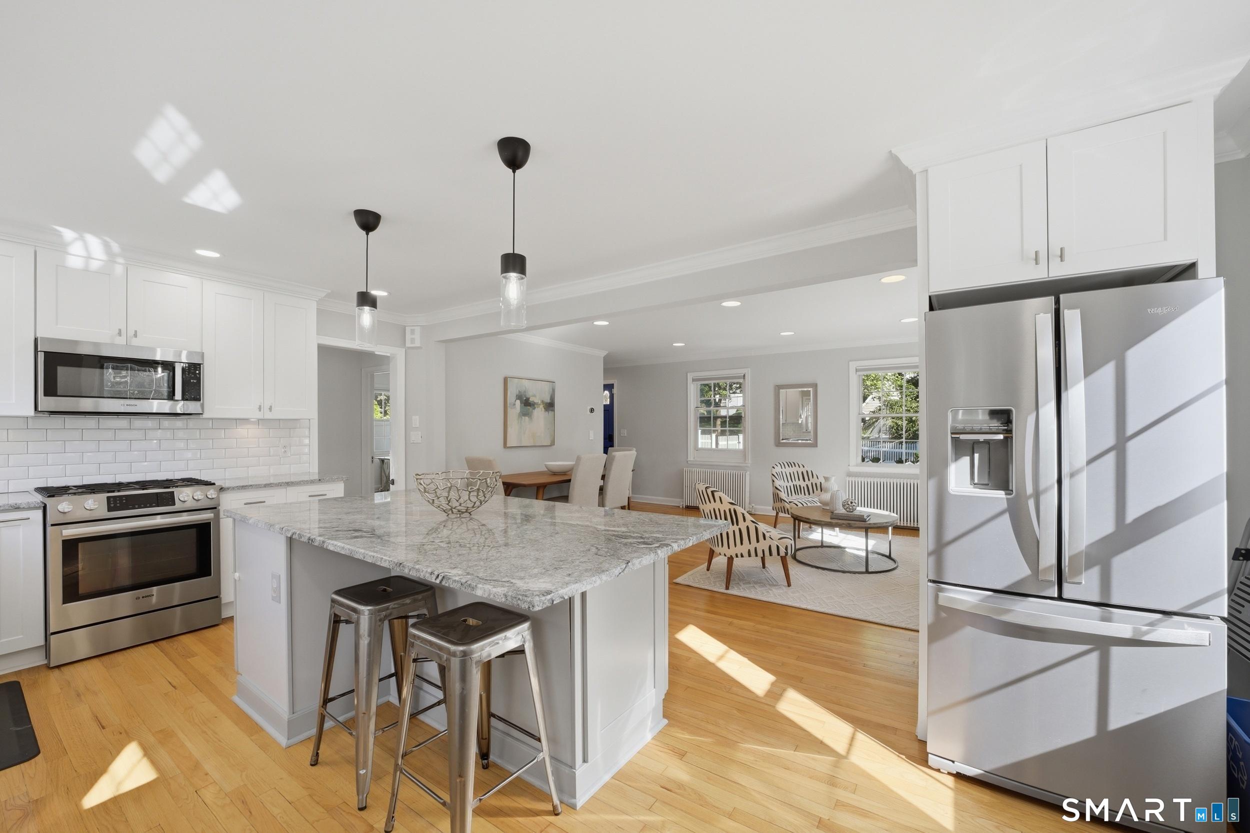 73 Tremont Avenue photo 10