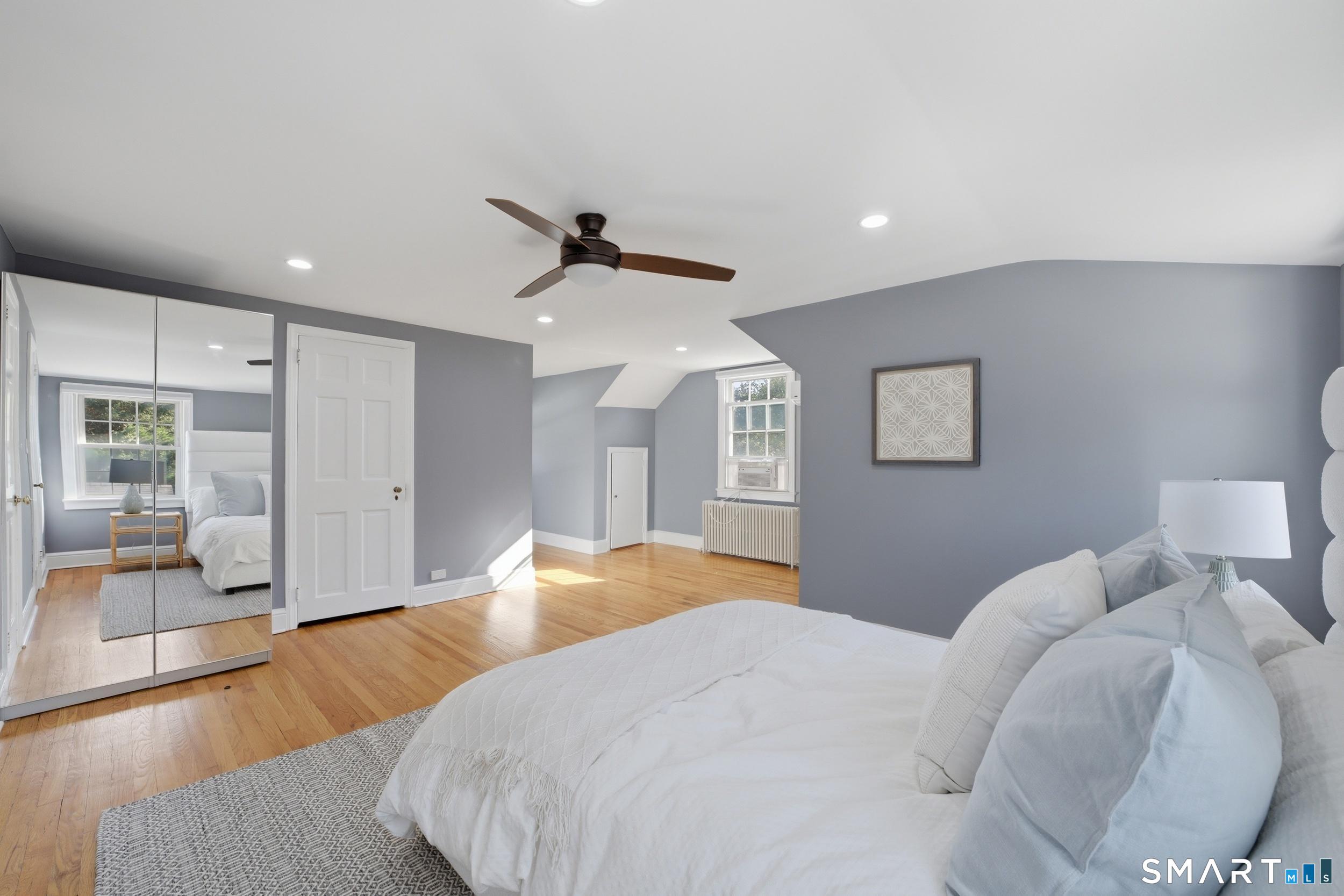 73 Tremont Avenue photo 16